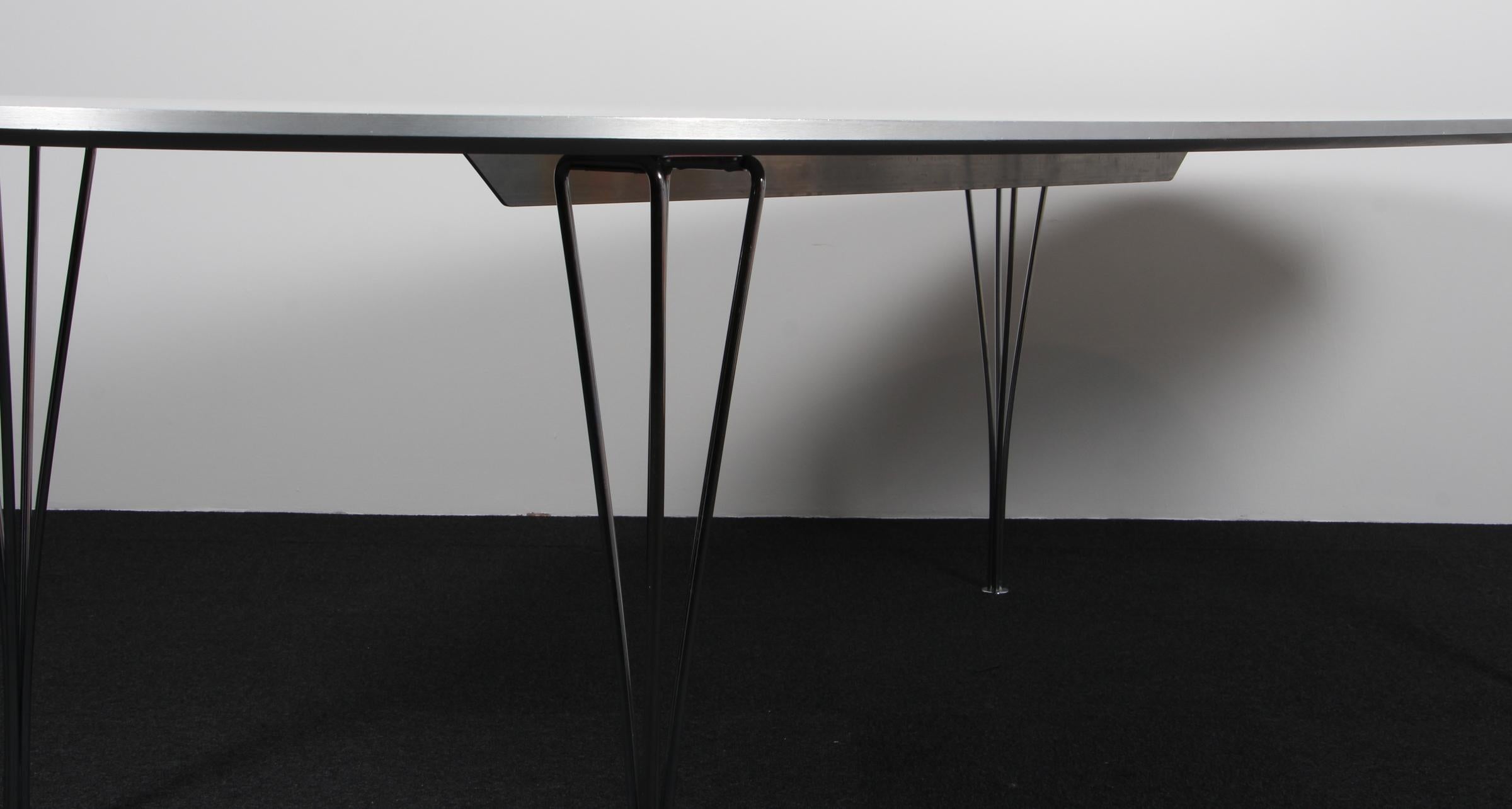 Piet Hein & Bruno Mathsson Ellipse Dining Table, laminate Bon état - En vente à Esbjerg, DK