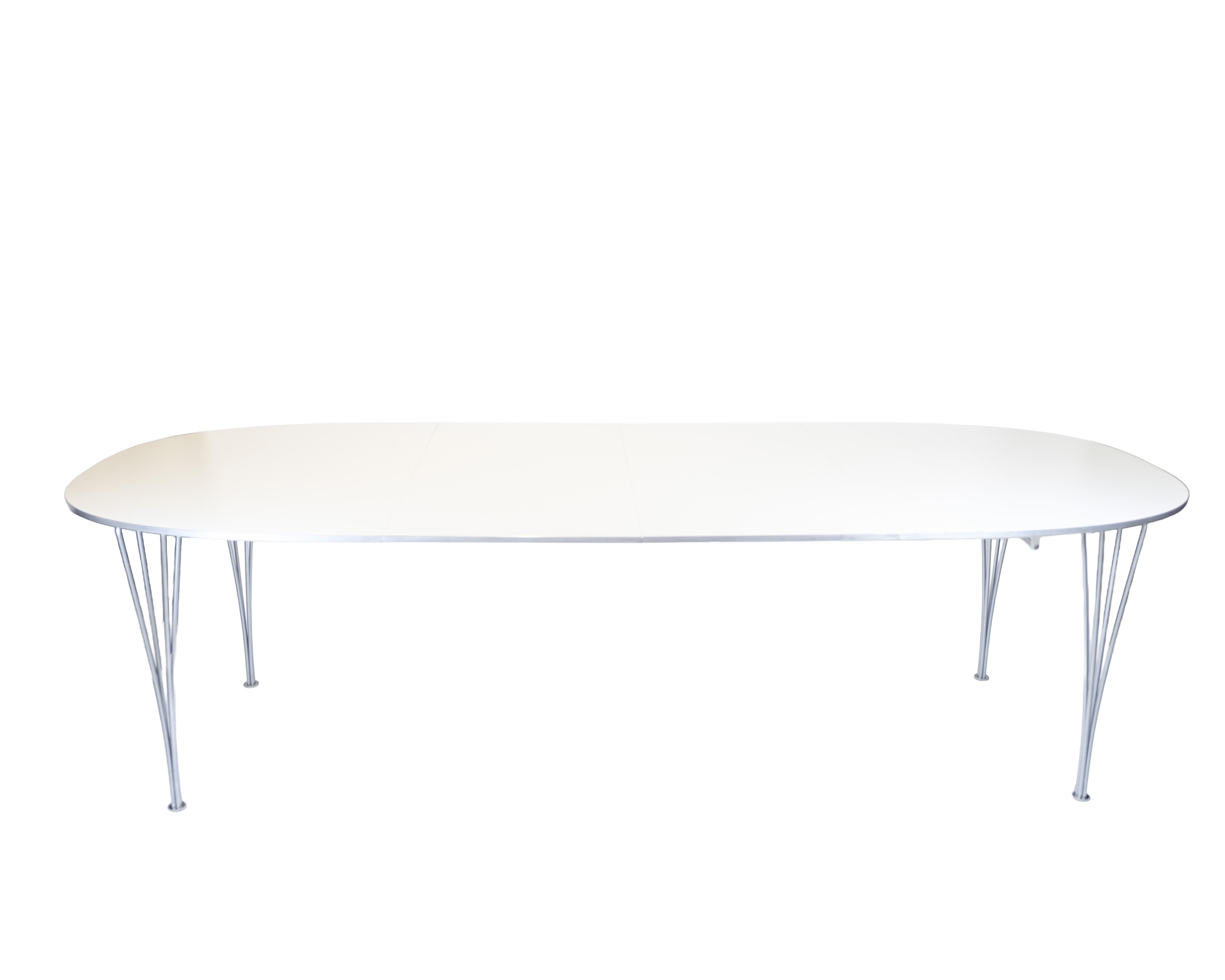 Piet Hein Dining Table Super Ellipse With White Laminate By Arne Jacobsen in vendita 3