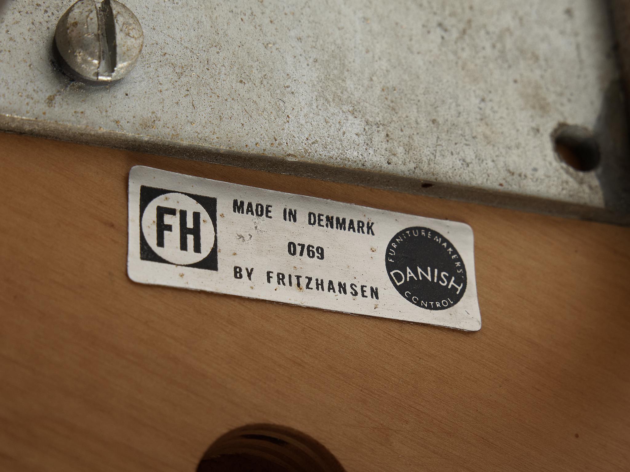 Piet Hein für Fritz Hansen Barhocker mit rotbrauner Polsterung im Angebot 3