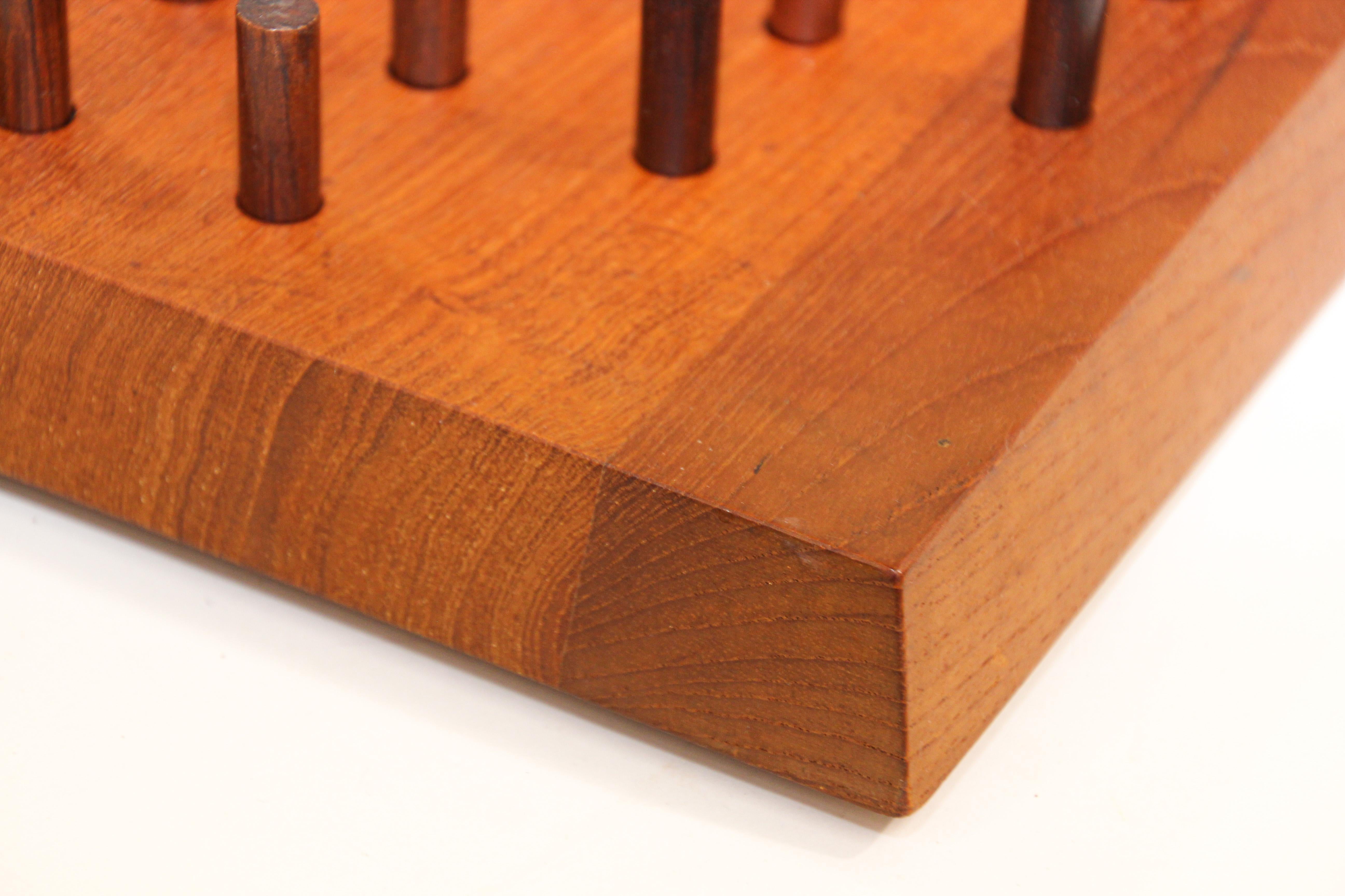 Piet Hein 'Solitaire' Teak Board Game for Skjode, Denmark, 1960s In Good Condition For Sale In North Hollywood, CA