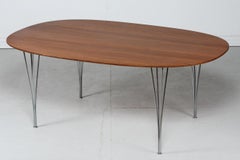 Piet Hein Super Ellipse Table of Teak Veneer by Fritz Hansen, Denmark, 1979