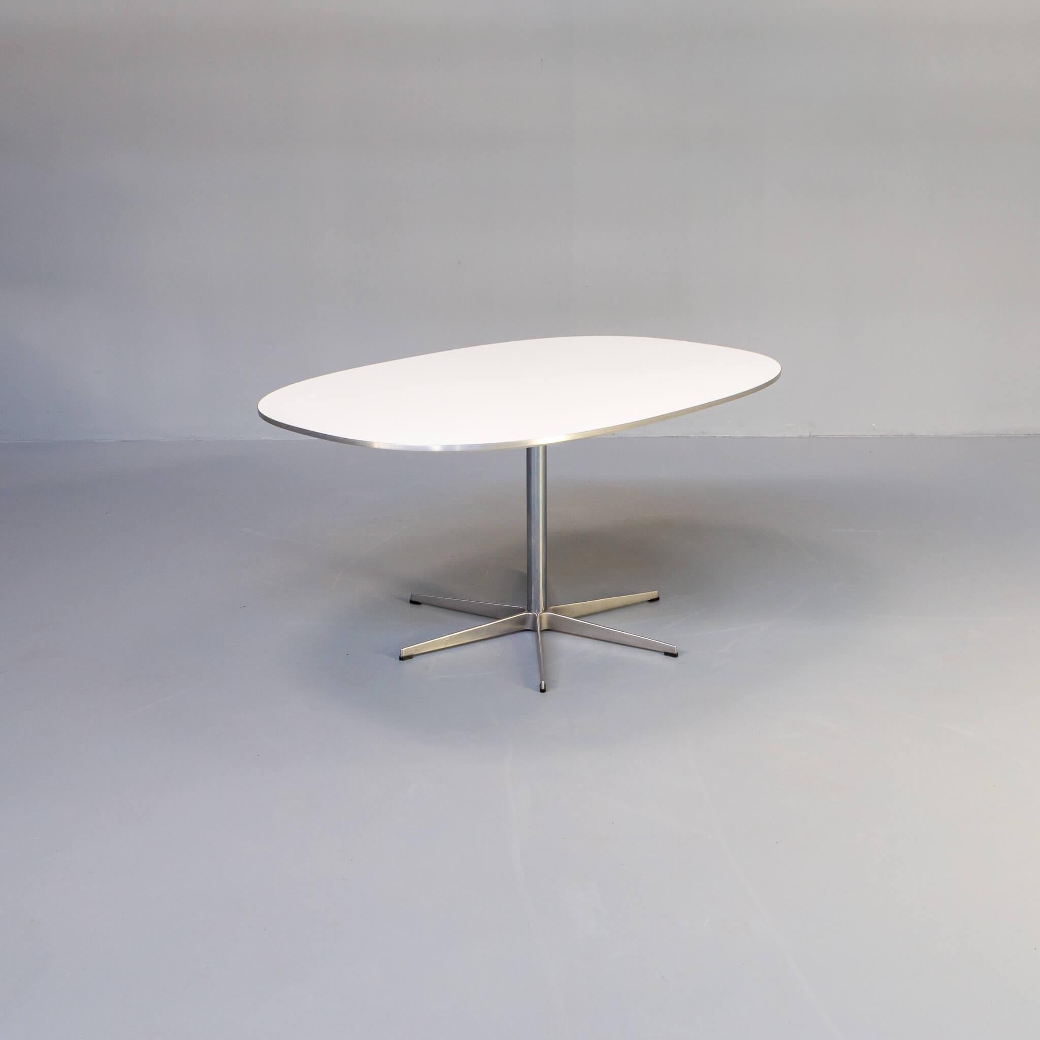Post-Modern Piet Hein Superellipse Dining Table for Fritz Hansen For Sale