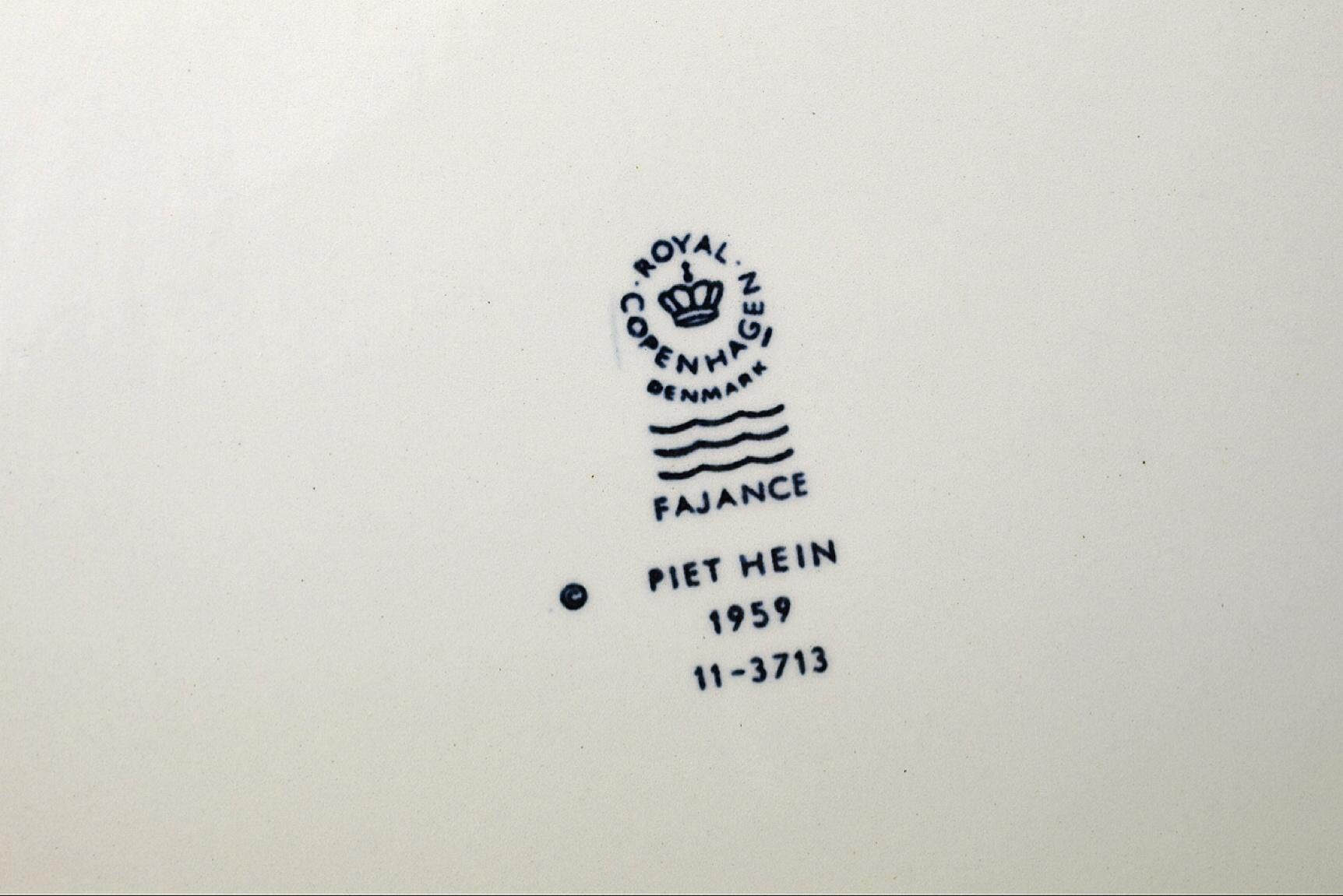 Piet Hein - Wall plate - Royal Copenhagen For Sale 3