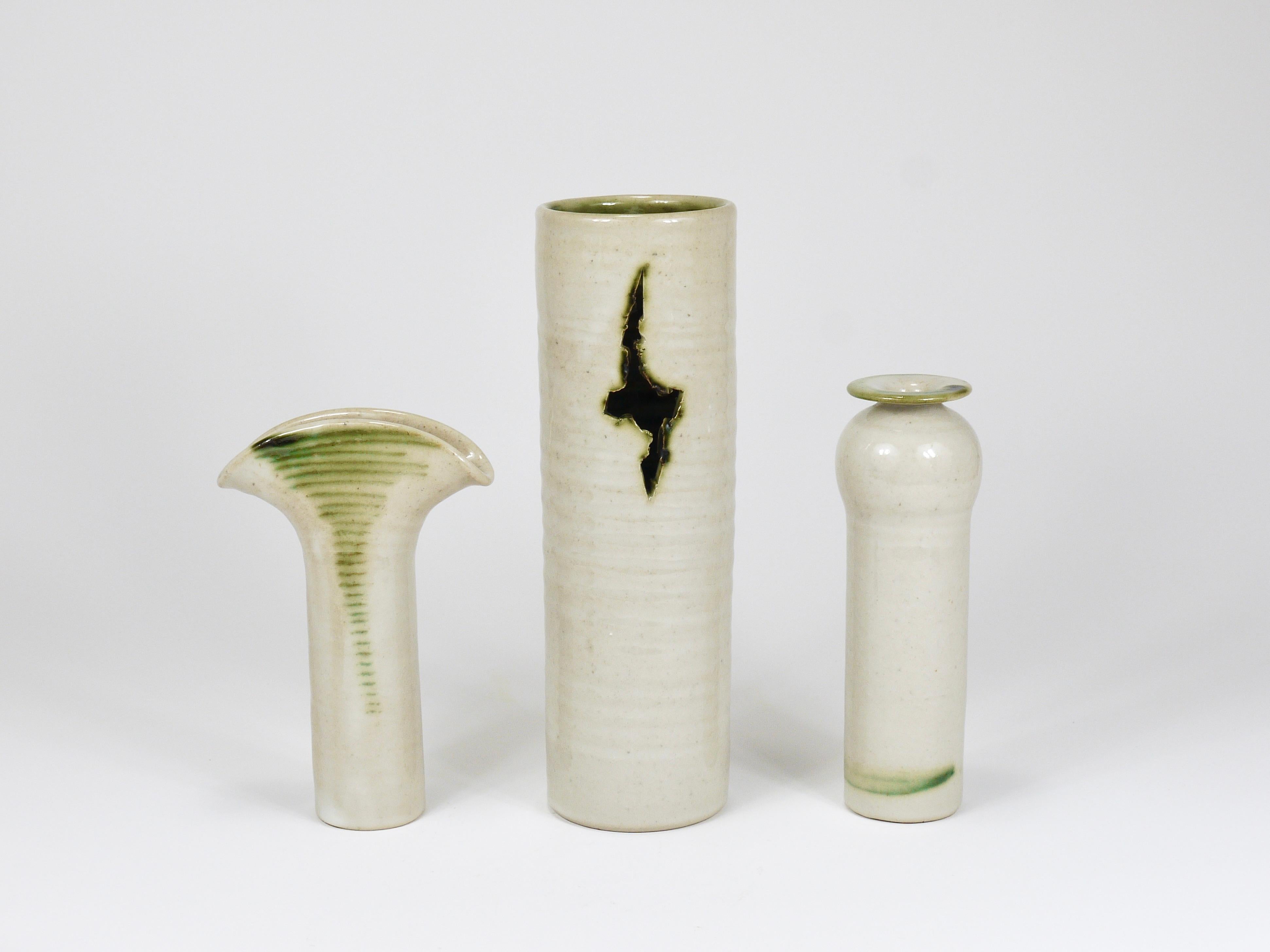 Piet Knepper 3 jarrones de cerámica Studio Pottery by Mobach, Países Bajos, Años 70 Glaseado en venta