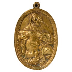 Pietà, devotional plaque. Bronze. Spanish School, 17th century, based on the mo