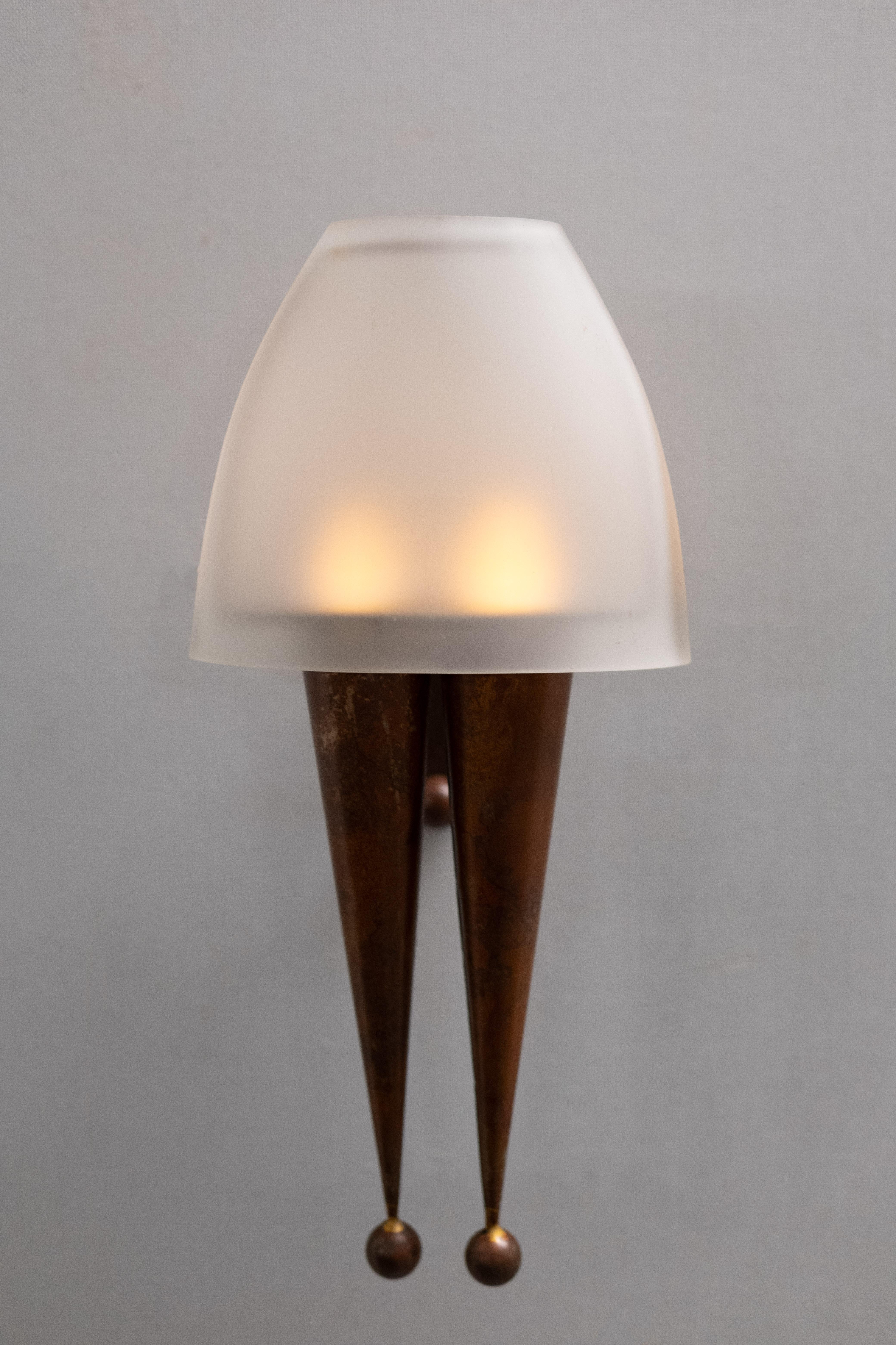Pieter Spruyt   Candelabros de latón hechos a mano Años 80 en venta 9