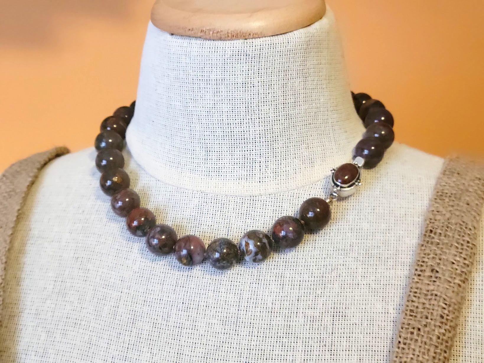 Collier noué Pietersite Pour femmes en vente