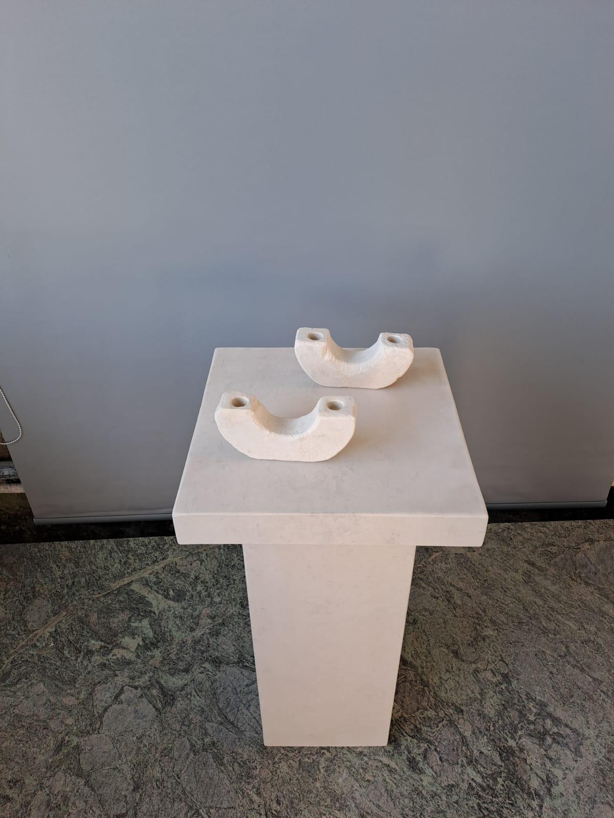 Contemporary Pietra Del Sol Pedestal For Sale