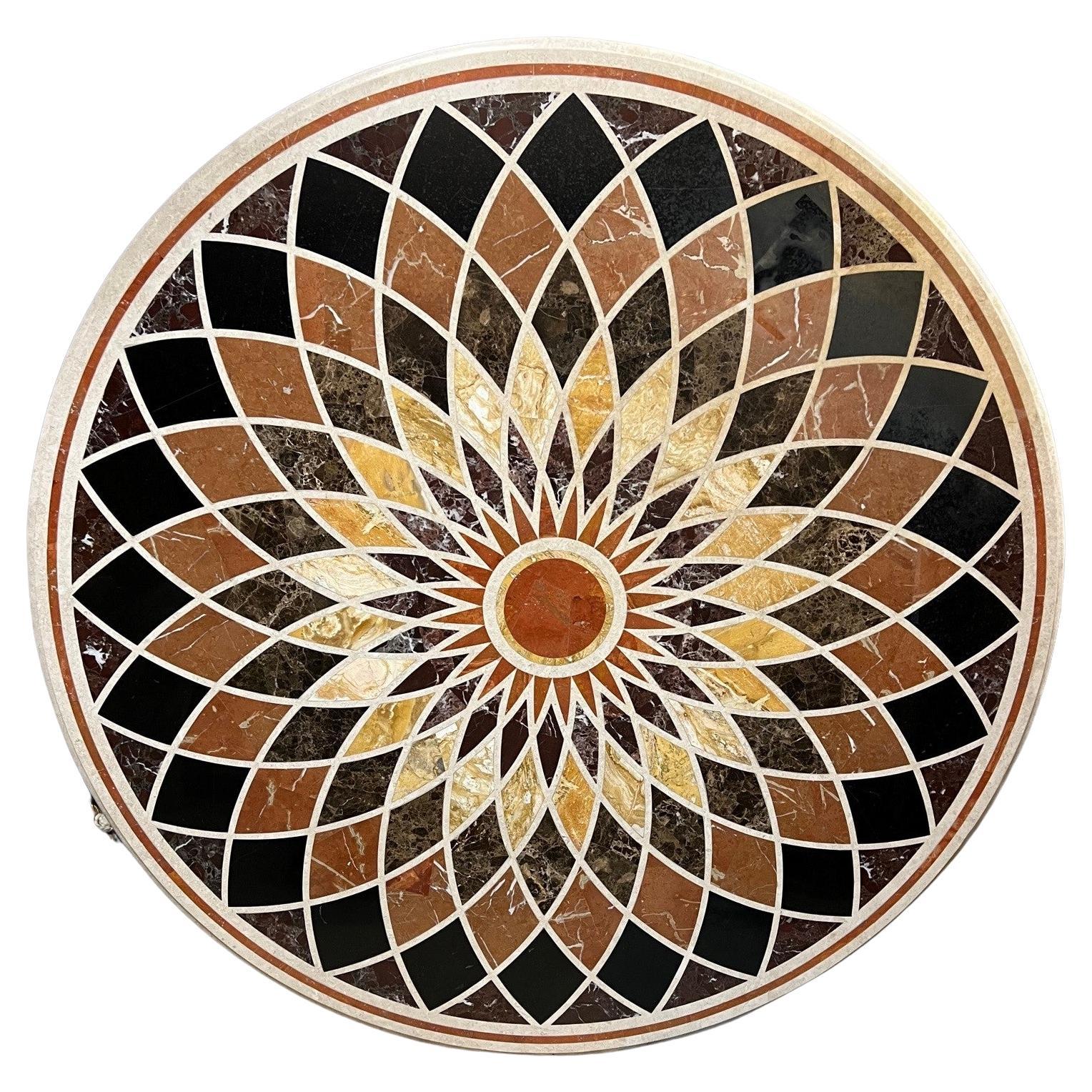 Table ronde Pietra Dura de 60 pouces, plateau en mosaïque de pierre   en vente