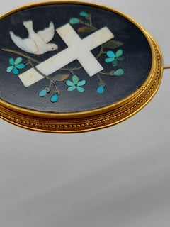 Pietra Dura Antique 18 Karat Yellow Gold Dove and Cross Pin