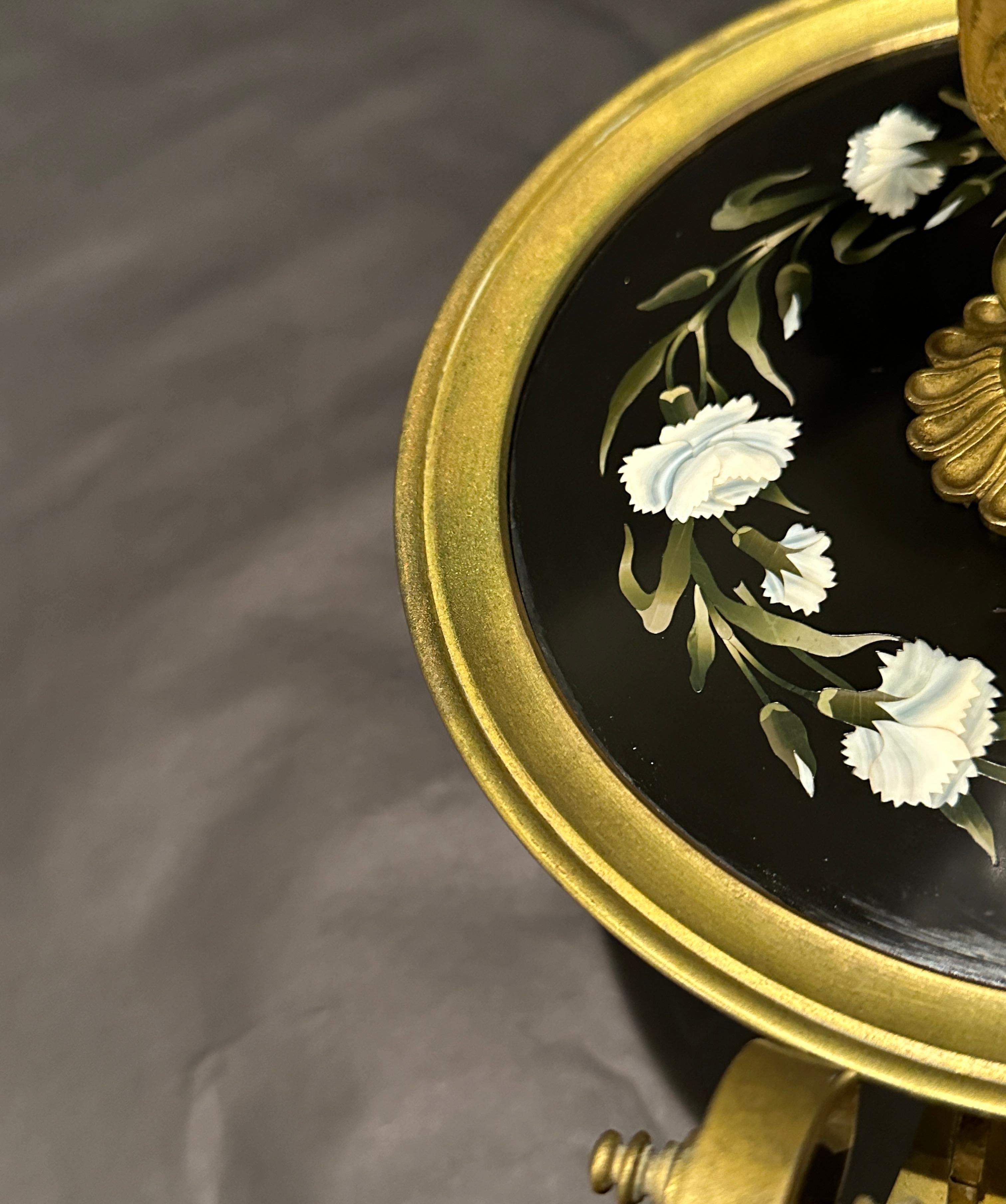 Centro de mesa Epergne de bronce dorado y cristal Pietra DURA en venta 3