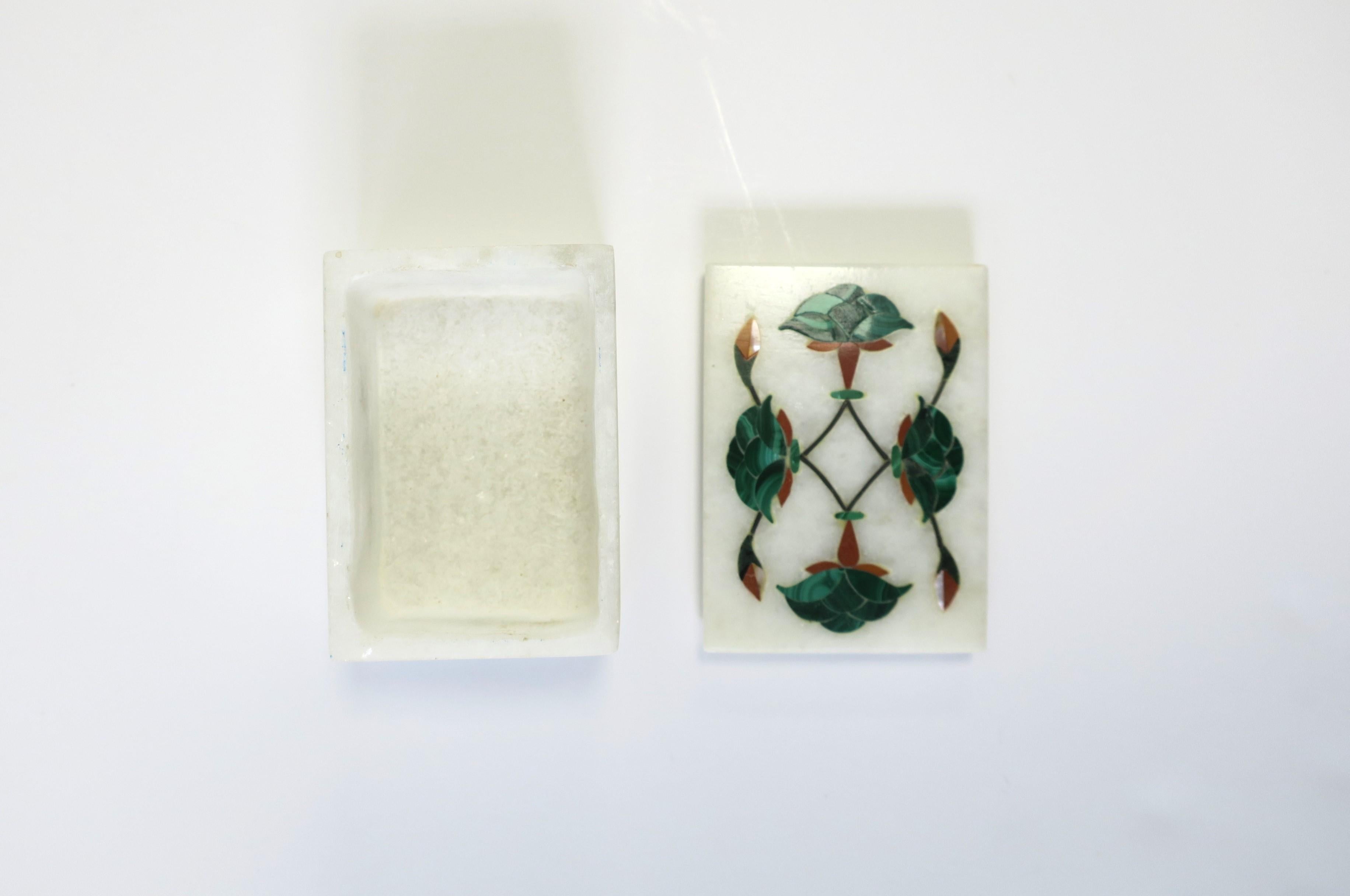 Pietra Dura Green Malachite and White Granit Marble Box 1