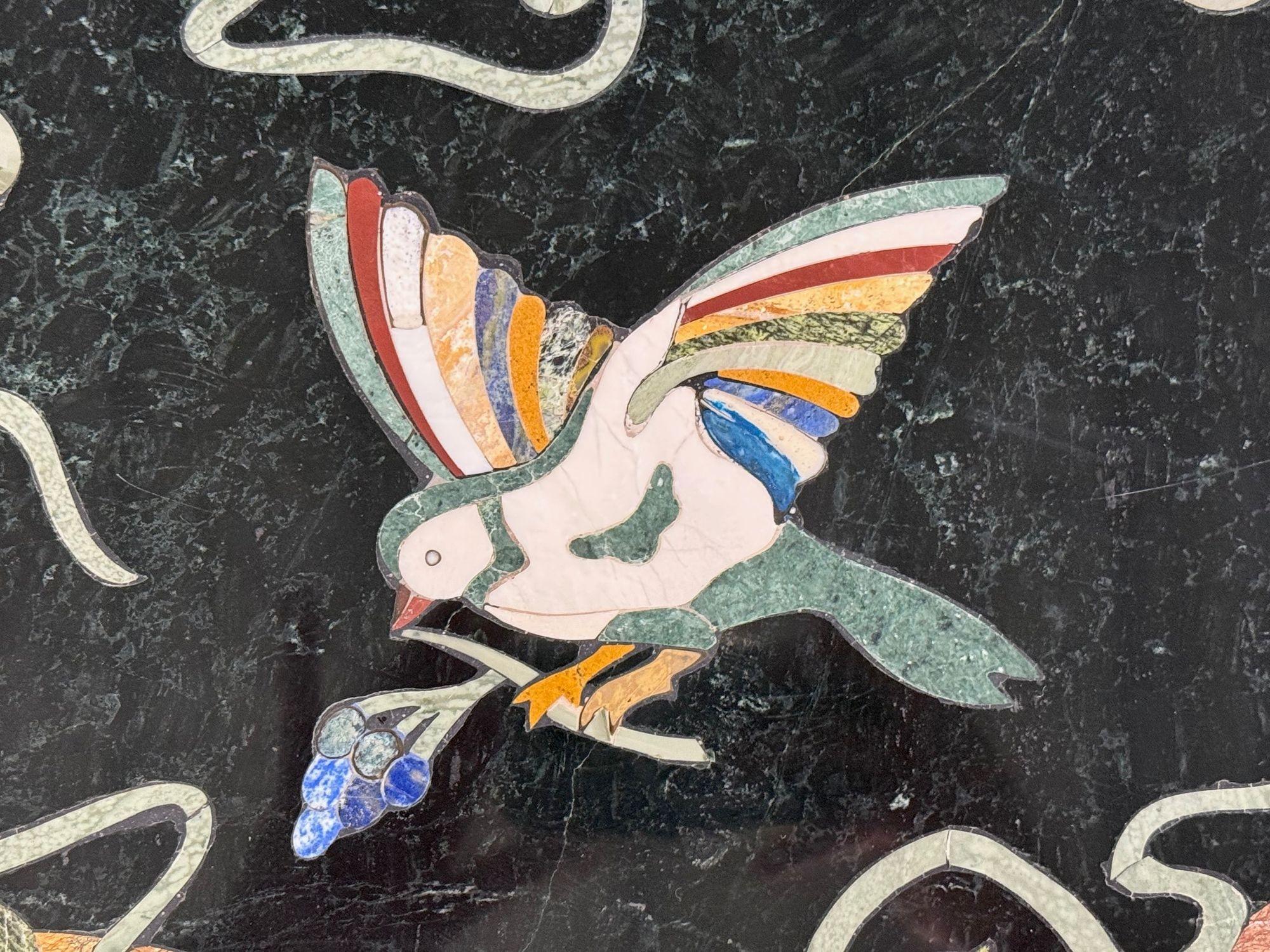 Pietra Dura, marbre incrusté, plateau de table centrale italienne, Italie, années 1920 en vente 3