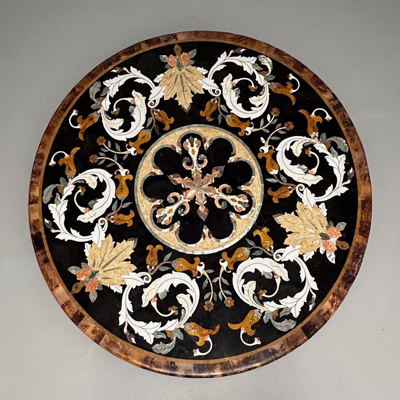 Pietra Dura, Italienische moderne runde Tischplatte aus der Mitte des Jahrhunderts, Marmor, Perlmutt

Runde Marmortischplatte mit komplizierten Mikromosaikdetails. Ein feines Detail für einen Ess-, Karten- oder Mitteltisch für ein Foyer. Die gesamte
