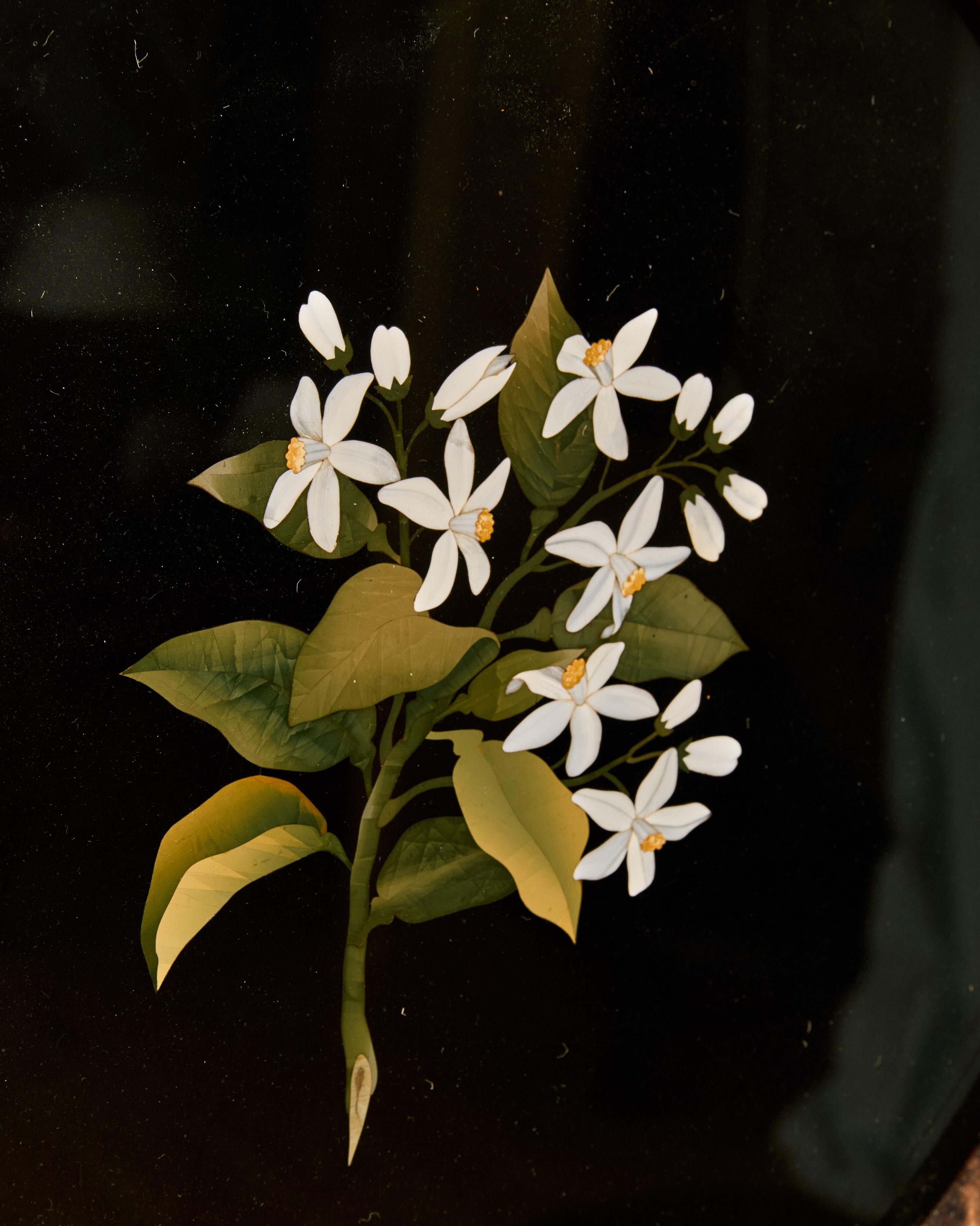 Marbre Relief en marbre Pietra Dura avec cadre personnalisé en vente