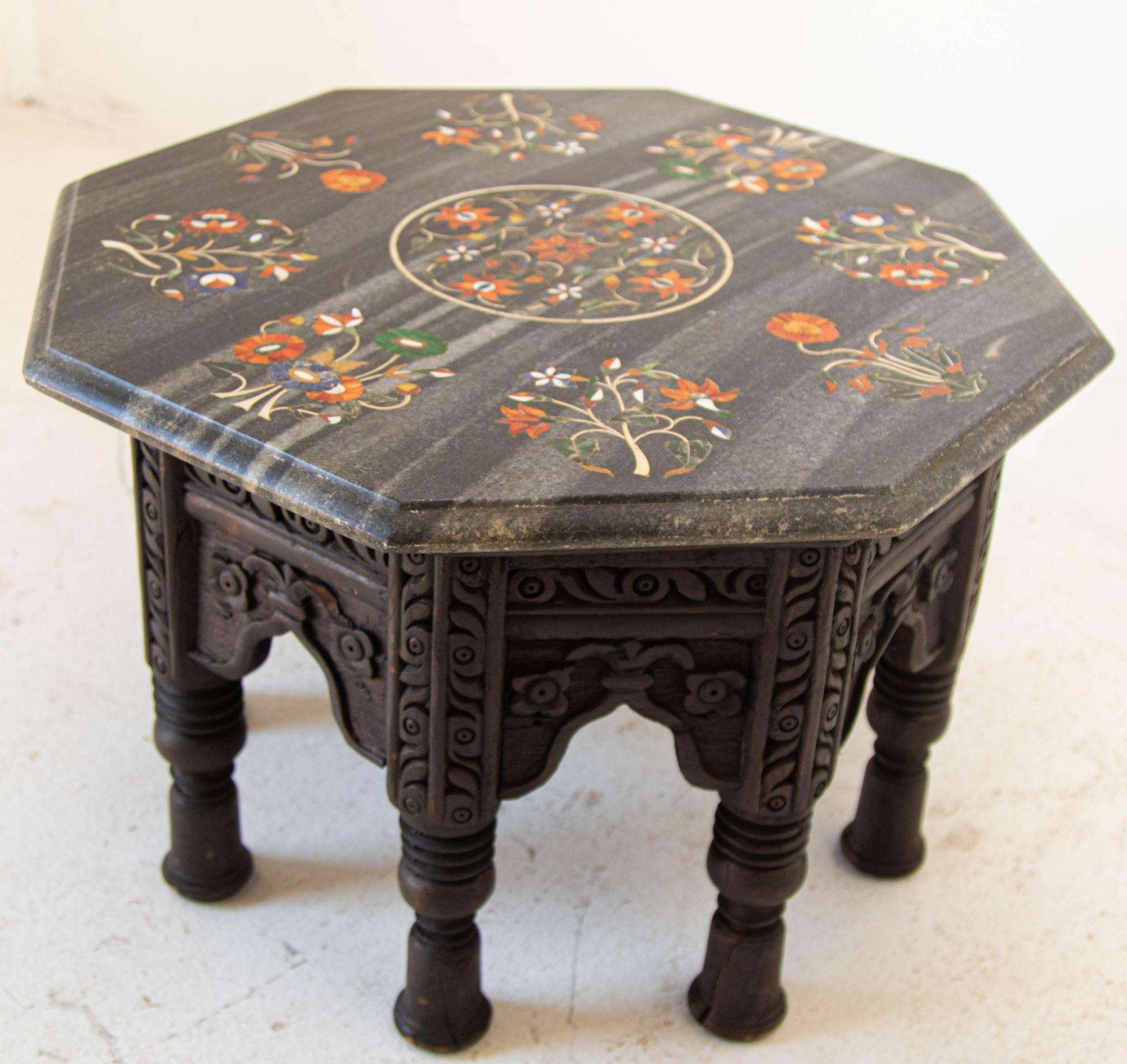 Pietra Dura Mosaic Octagonal Top Side Marble Inlaid Table Agra India For Sale 3
