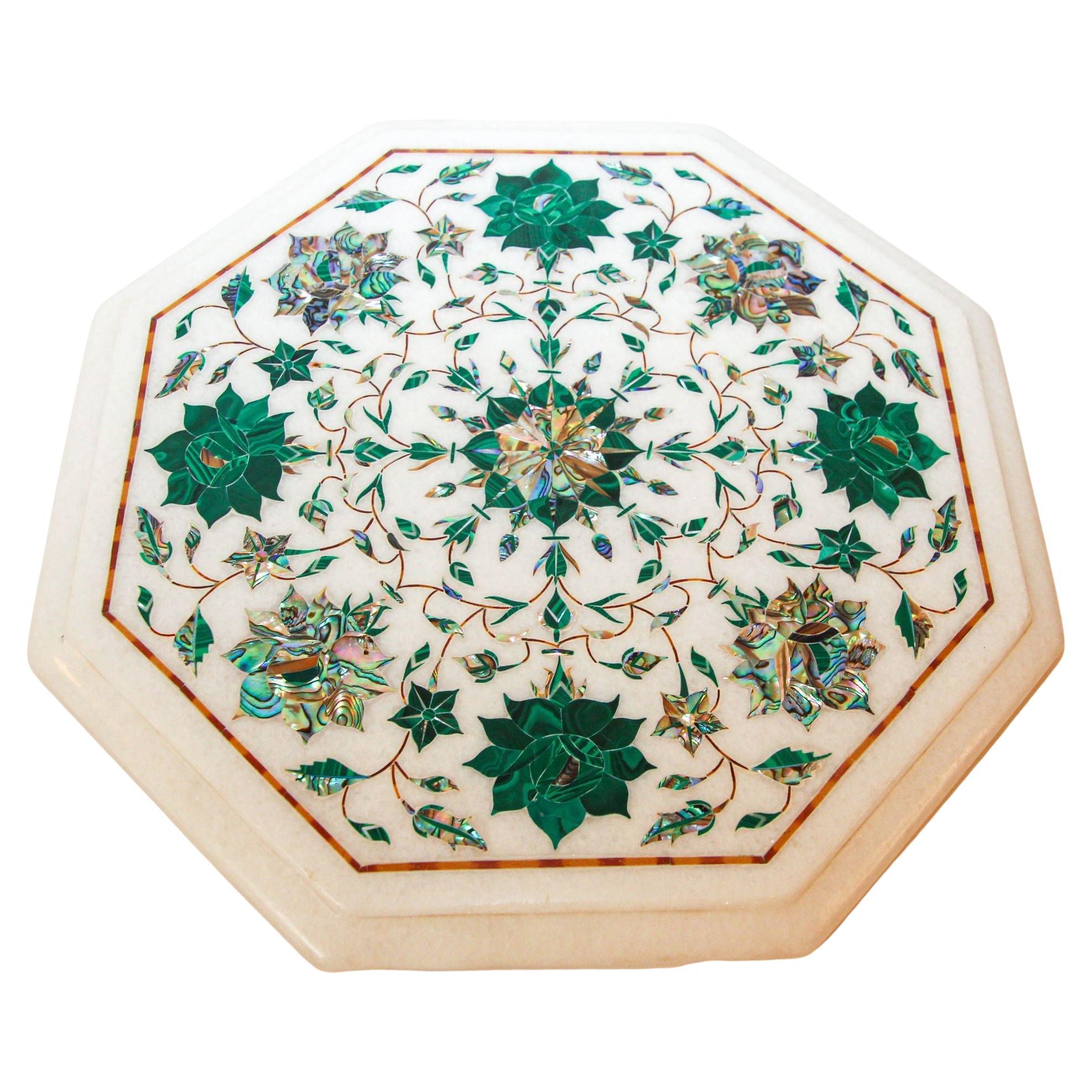 PIETRA DURA Weißes Mosaik Achteckige Marmorplatte mit Intarsien Handcrafted Agra India 1980 im Angebot