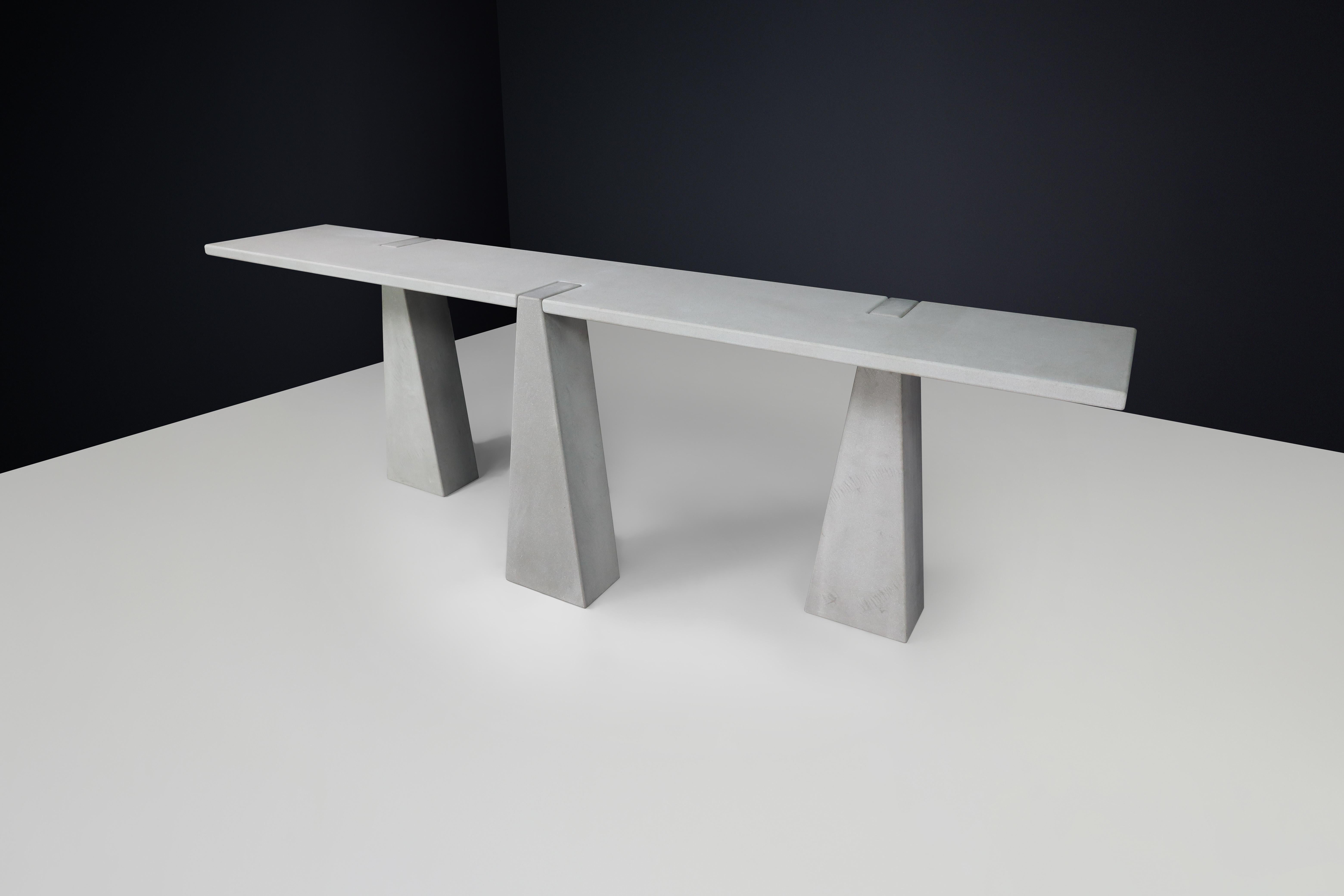 Fin du 20e siècle Pietra Serena' Inca  Console Angelo Mangiarotti pour Skipper, Italie, 1978 en vente