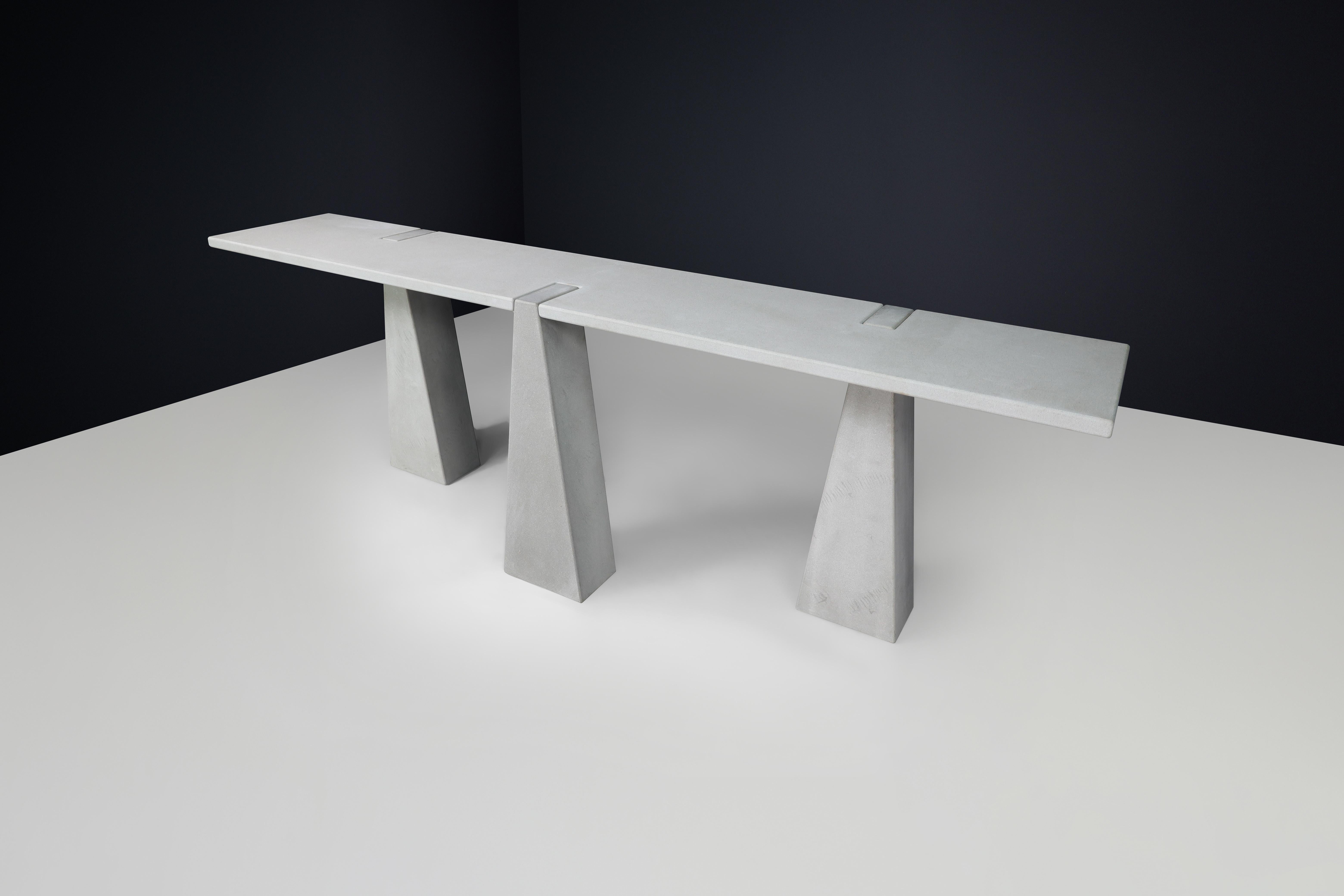 Pietra Serena' Inca  Console Angelo Mangiarotti pour Skipper, Italie, 1978 en vente 2