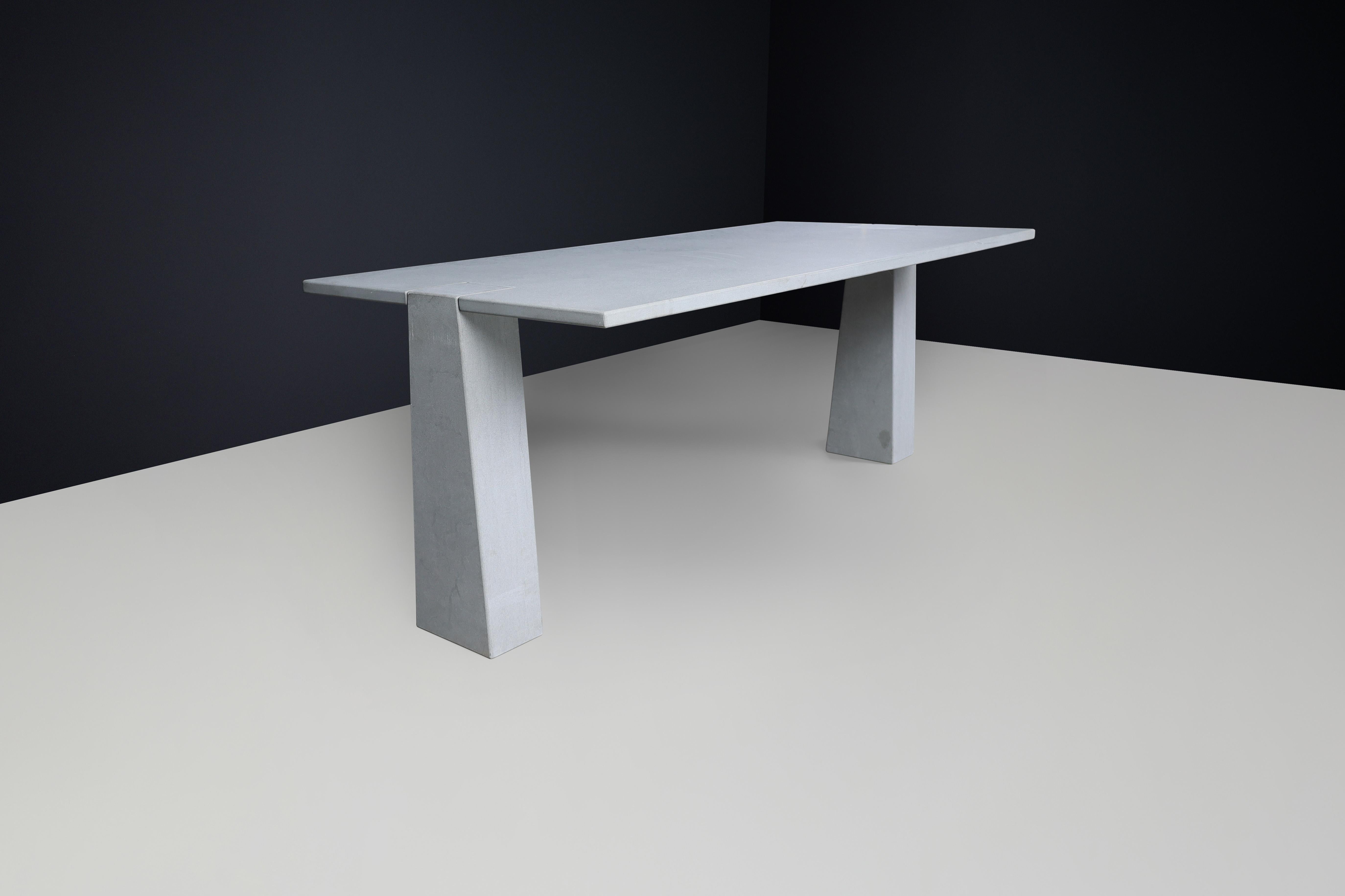 Pietra Serena' Inca  Escritorio o Comedor de Angelo Mangiarotti para Skipper 1978 Italiano en venta