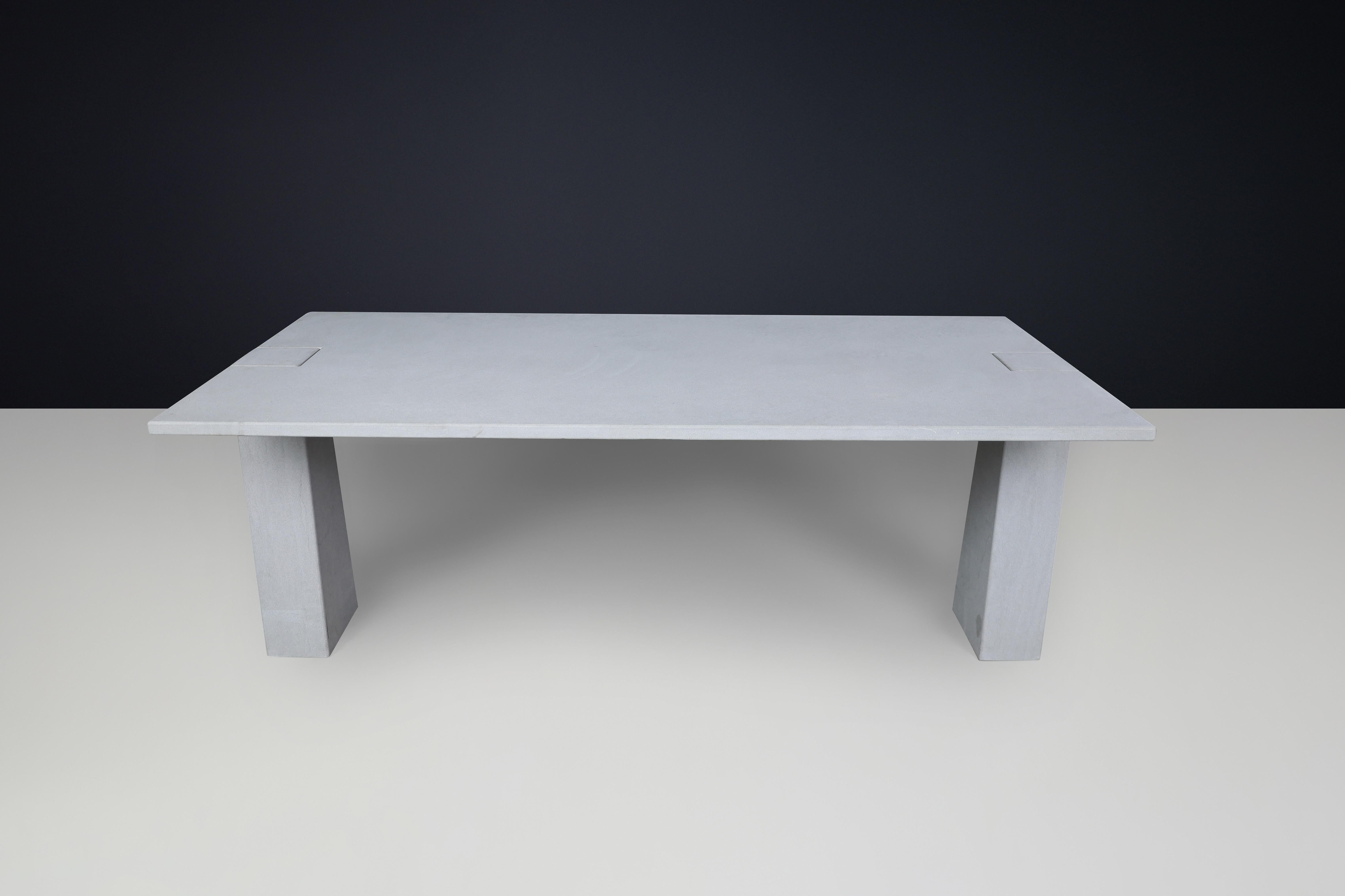 Pietra Serena' Inca  Escritorio o Comedor de Angelo Mangiarotti para Skipper 1978 en venta 2