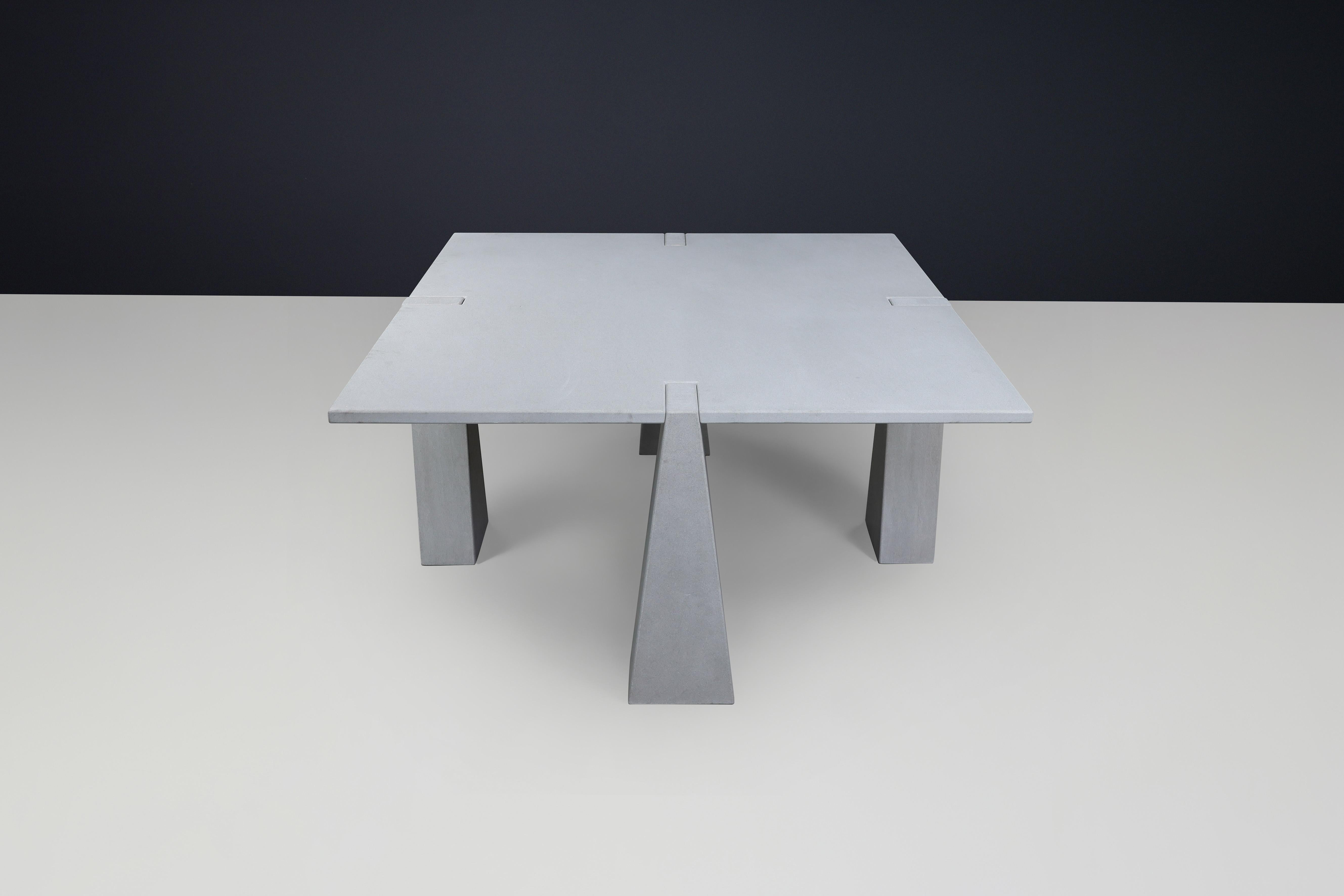 Table centrale Pietra Serena' Inca d'Angelo Mangiarotti pour Skipper en vente 2