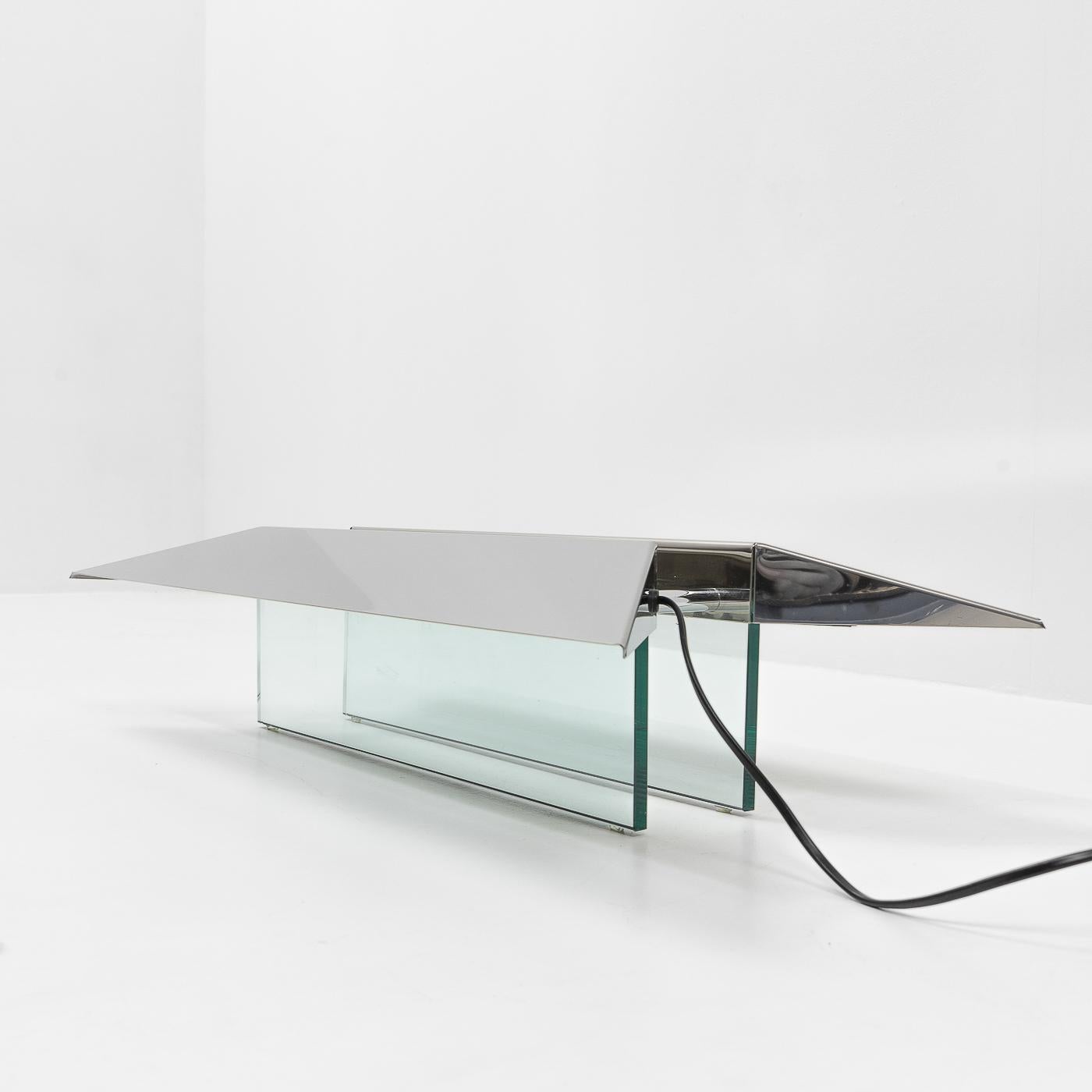 Fine XX secolo Lampada da tavolo Pietra di Gae Aulenti e Piero Castiglioni per Fontana Arte, 1980 in vendita
