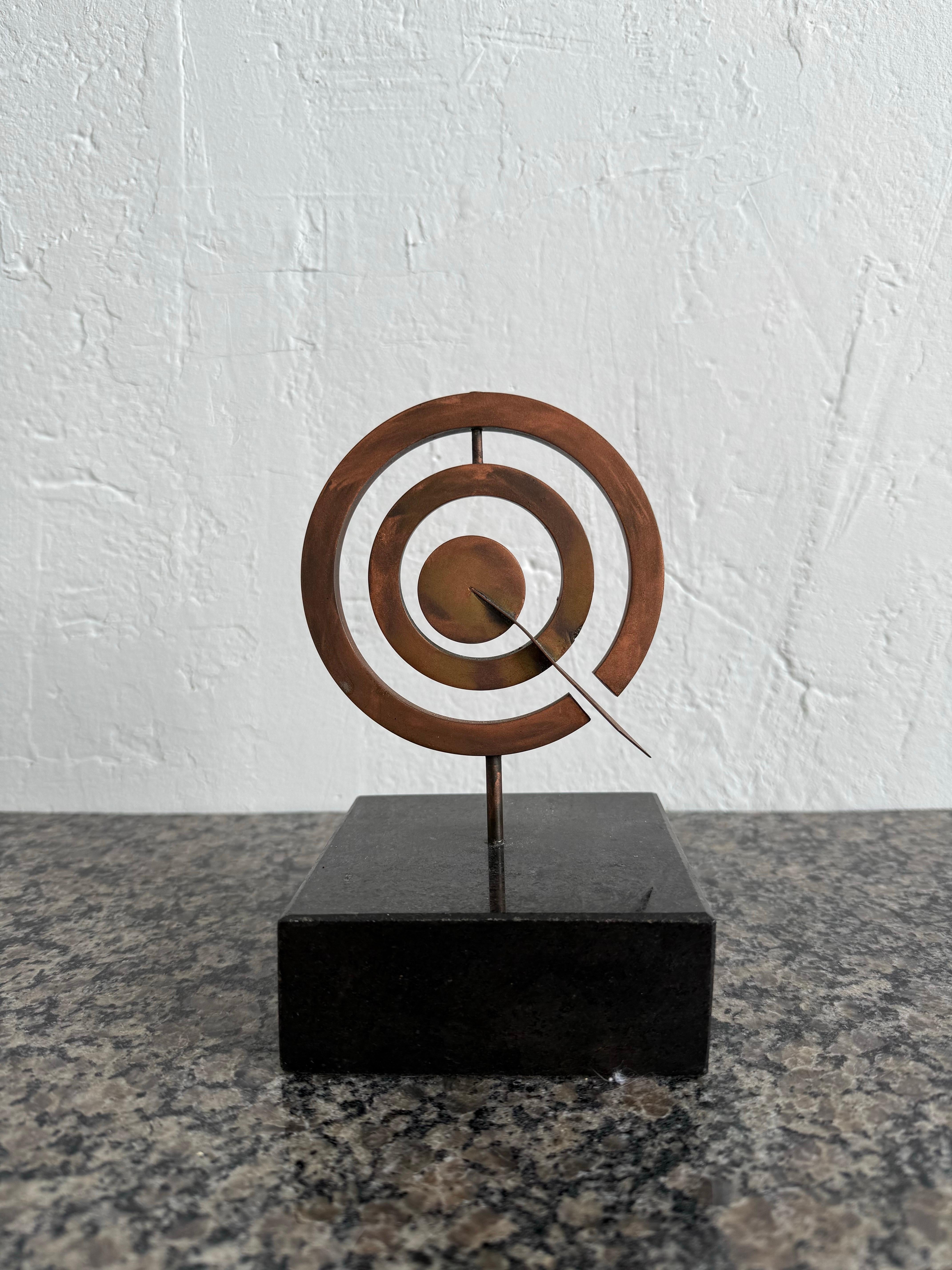 Mid-Century Brazilian modern kinetic copper sculpture on black granite base by Italian-Brazilian artist Pietrina Checcacci, 1970s.