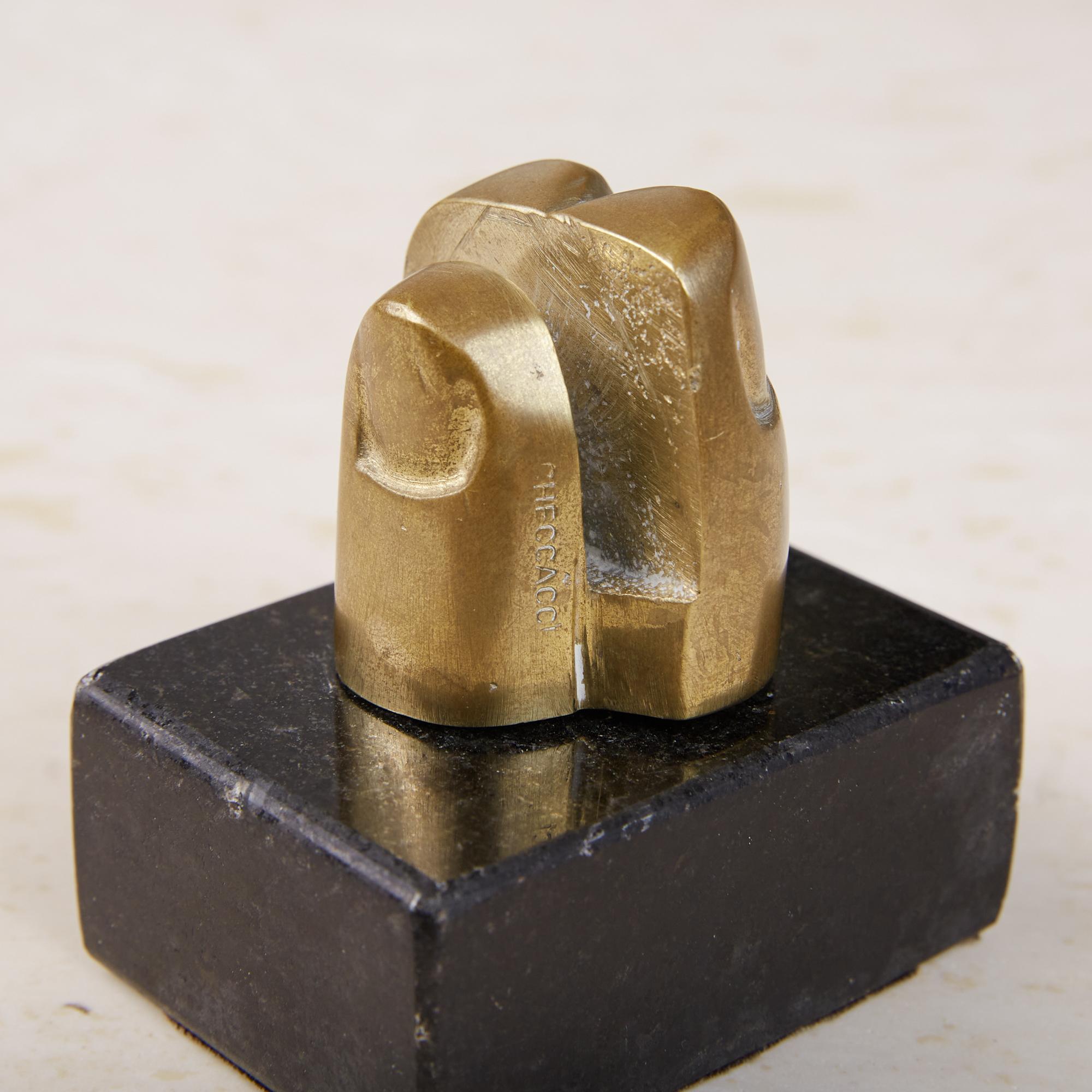 Pietrina Checcacci Cast Bronze Fingers Letter Holder with Granite Base For Sale 1