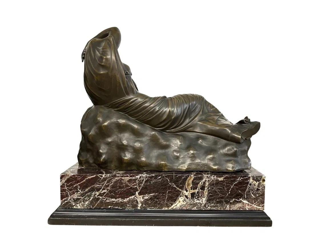 Sleeping Ariadne, Large Bronze & Marble Sculpture of Greek Mythology, 19th C. For Sale 8