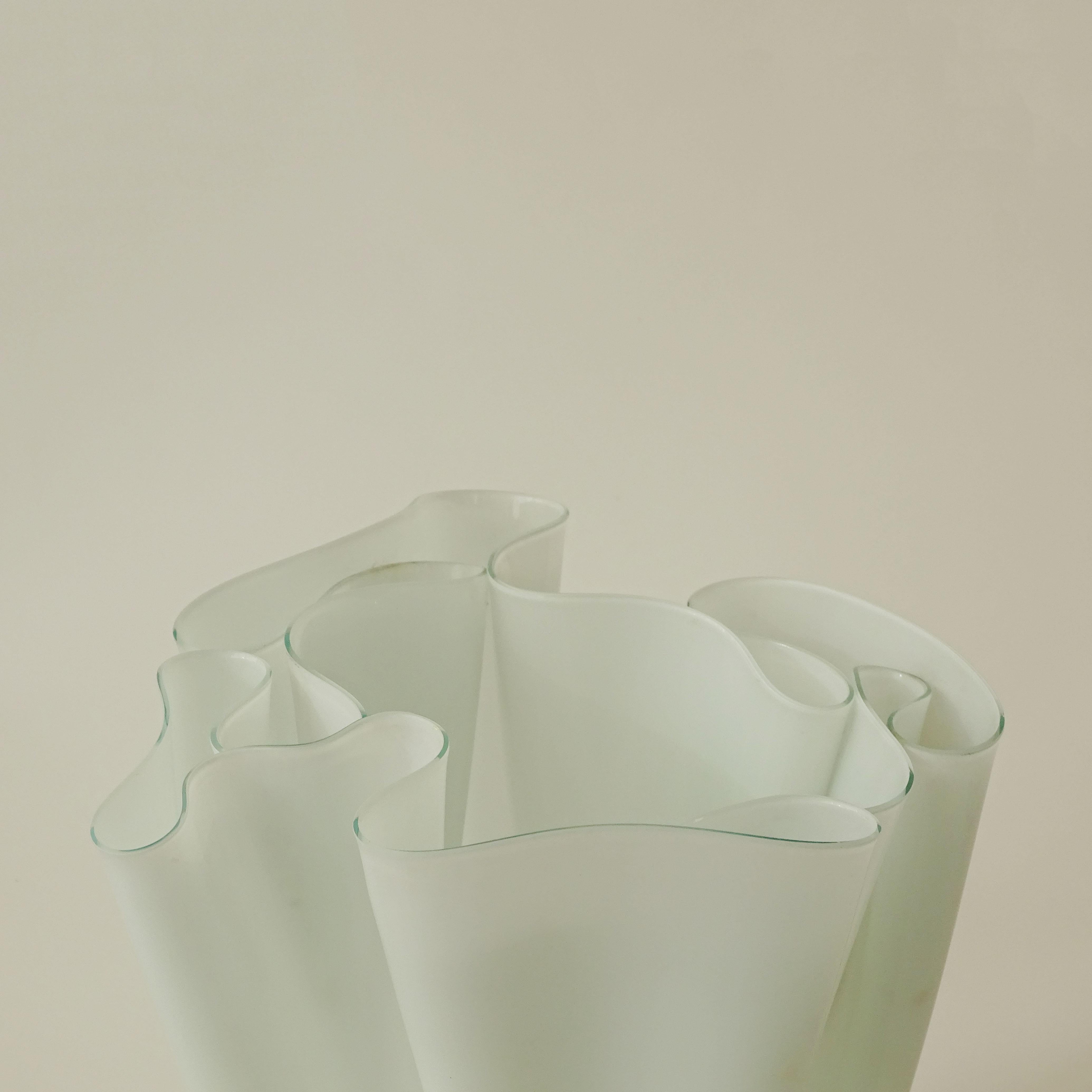 Pietro Chiesa A Cartoccio-Vase für Fontana Arte, Italien 1930er Jahre (Glas) im Angebot