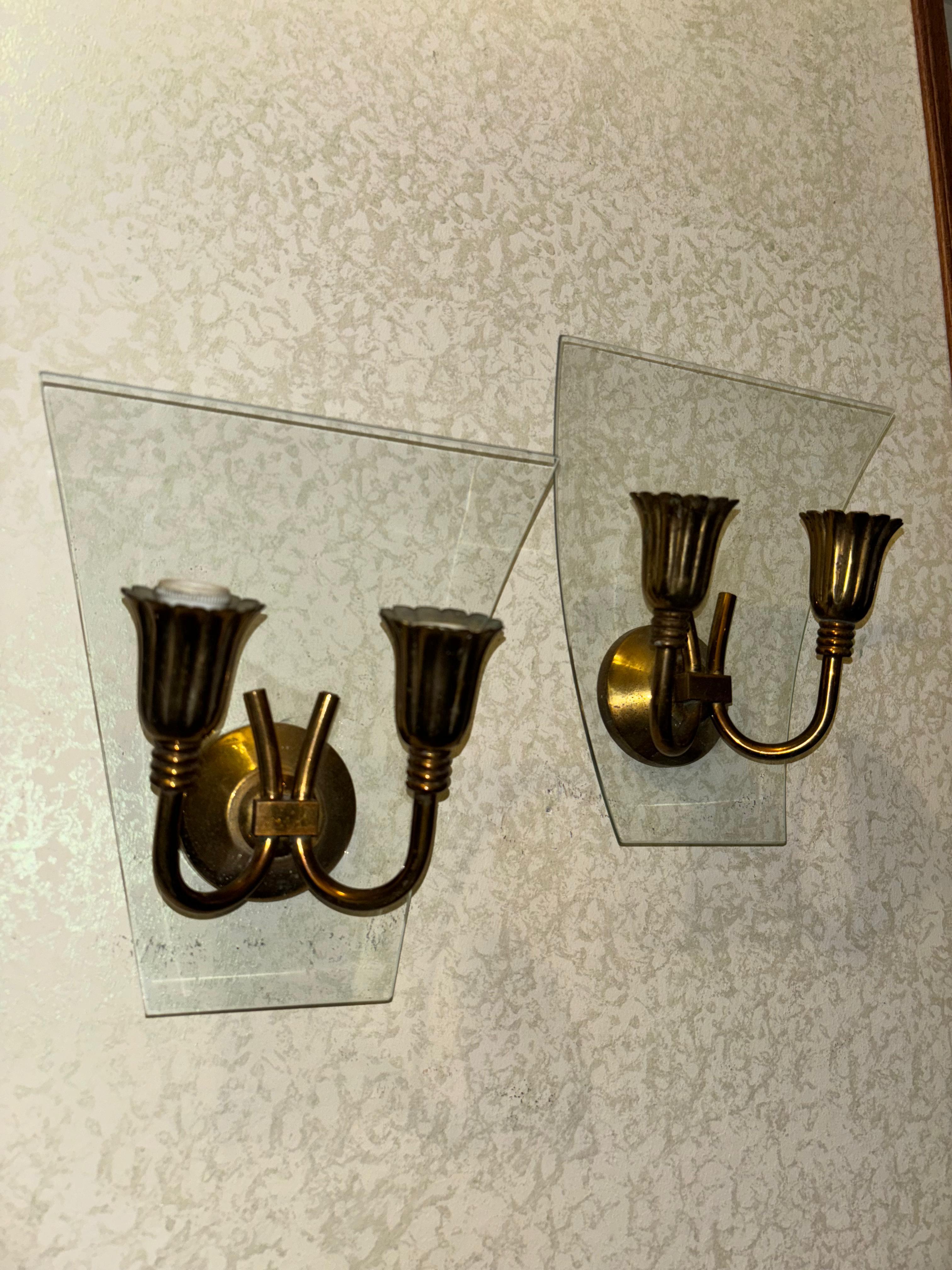Hand-Crafted Pietro church wall sconce Fontana Arte  20th century 1950 For Sale