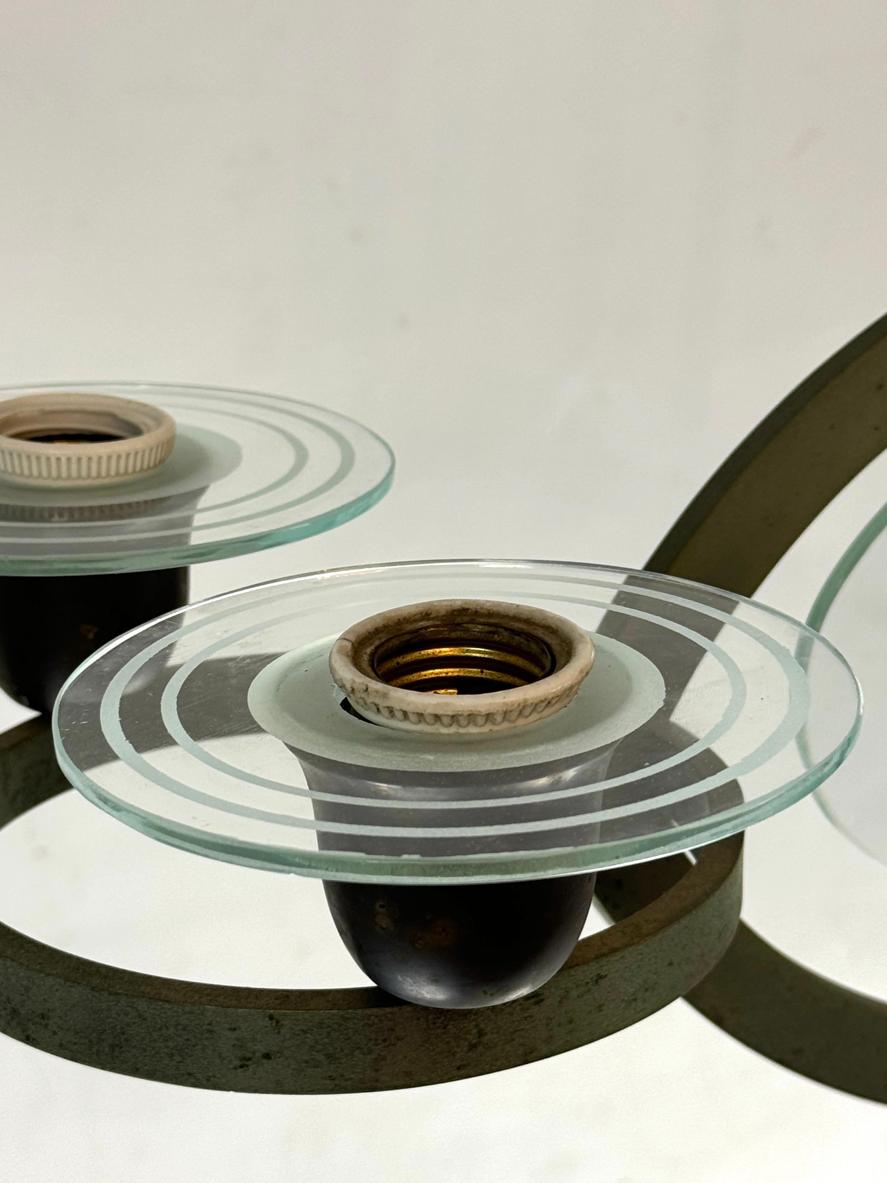Pietro Chiesa, Art Deco chandelier in solid lacquered brass and glass. Italy 193 For Sale 7