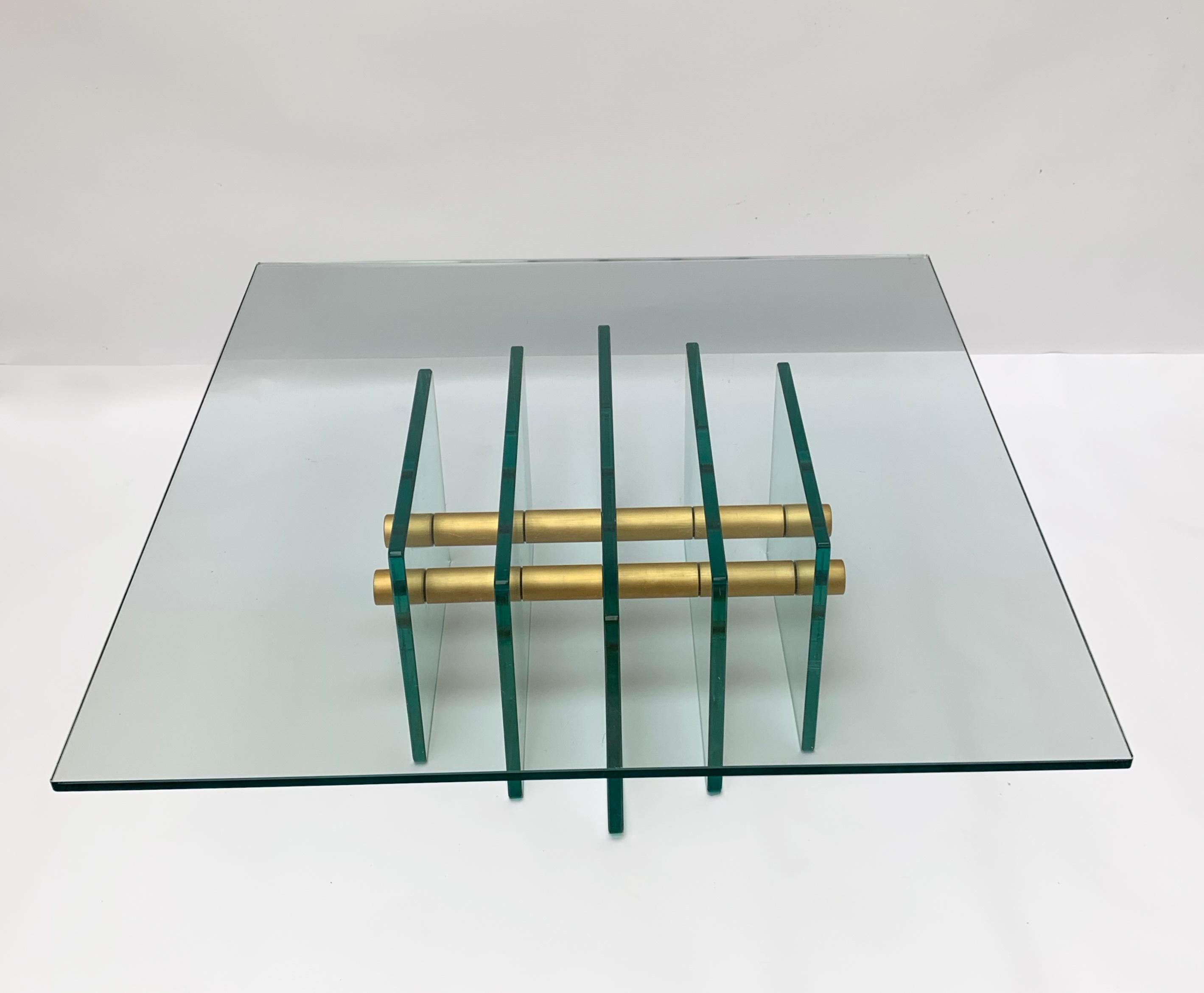 Mid-20th Century Pietro Chiesa Coffee Table for Fontana Arte Italy circa 1935 Glass and Brass