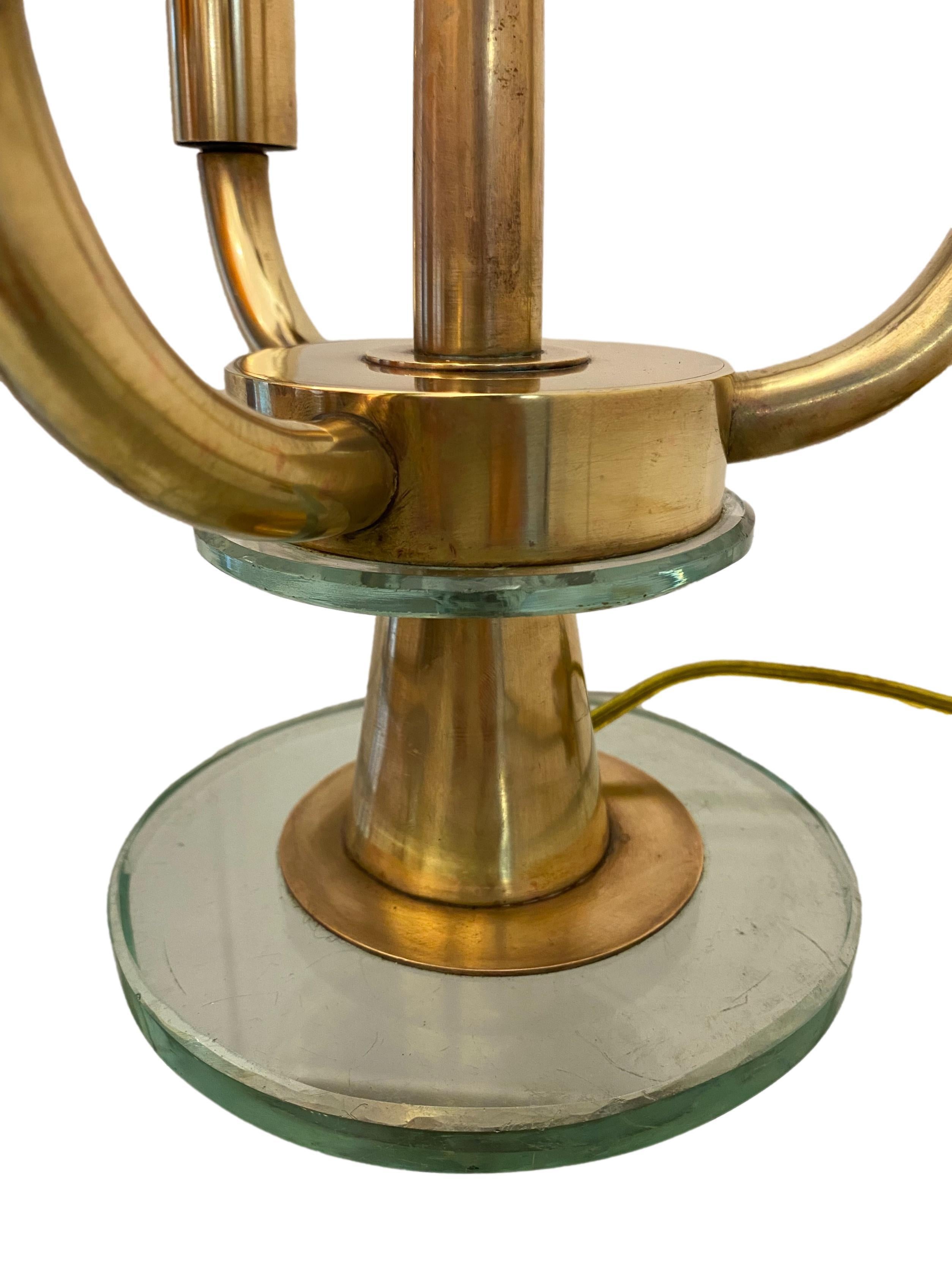 Pietro Chiesa Fontana Arte Style Brass Table Lamp, Italy, 1940s In Good Condition For Sale In Naples, IT
