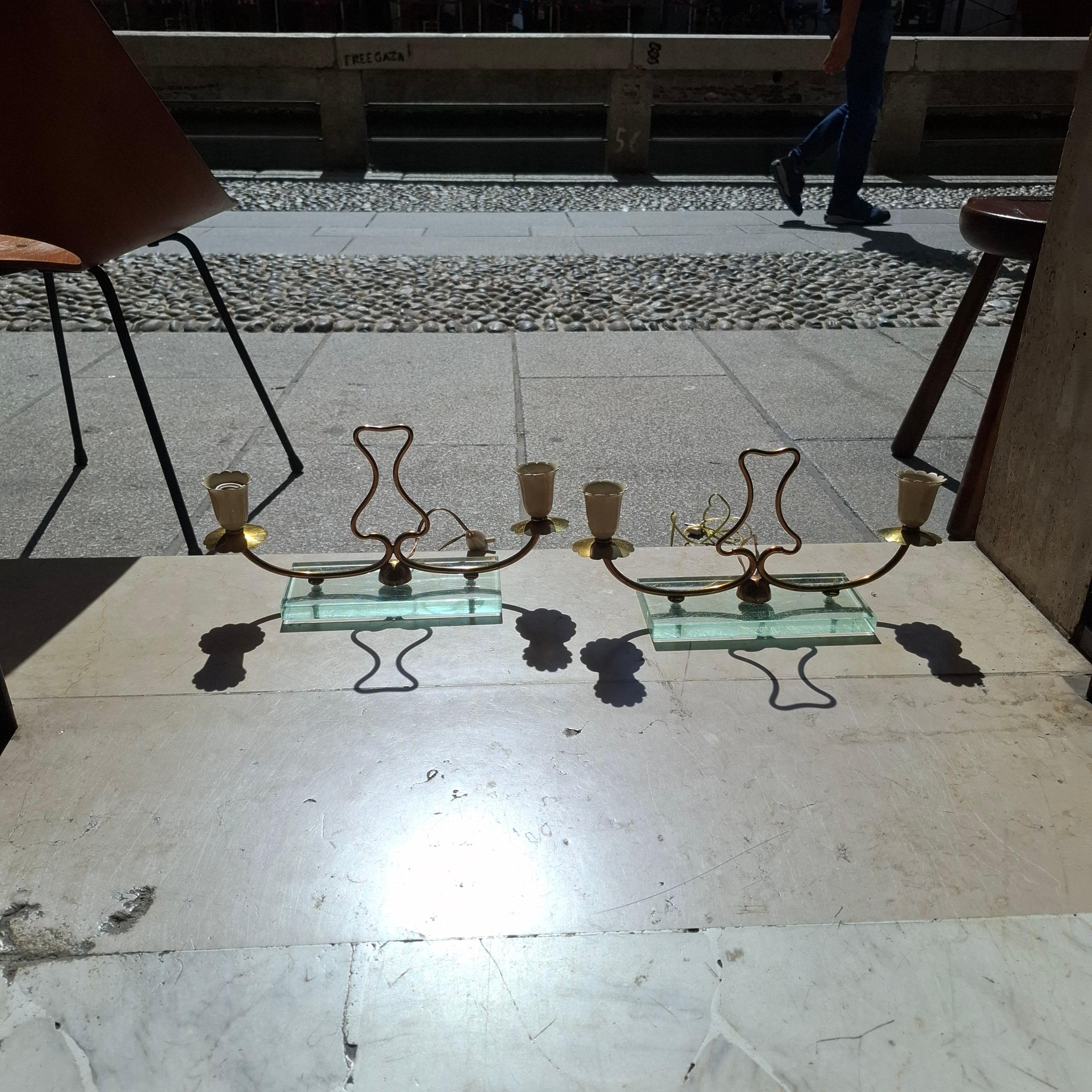 Pietro CHIESA FONTANA ARTE LAMPES DE TABLE  LAITON VERRE 1950 ITALIE en vente 3