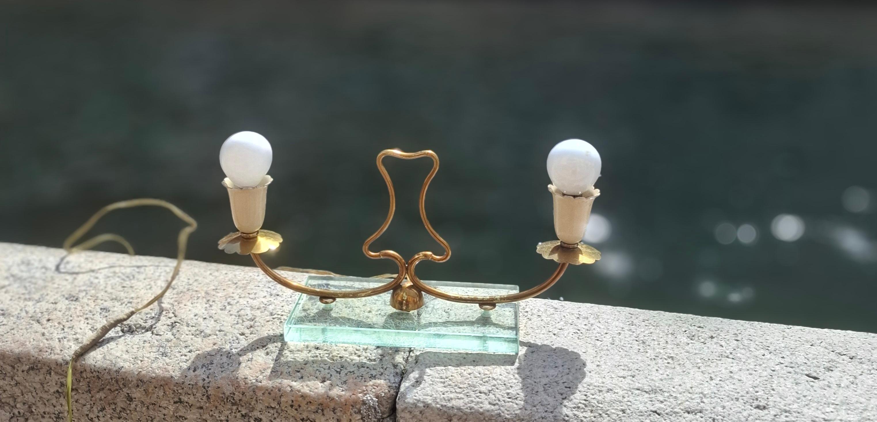 Milieu du XXe siècle Pietro CHIESA FONTANA ARTE LAMPES DE TABLE  LAITON VERRE 1950 ITALIE en vente