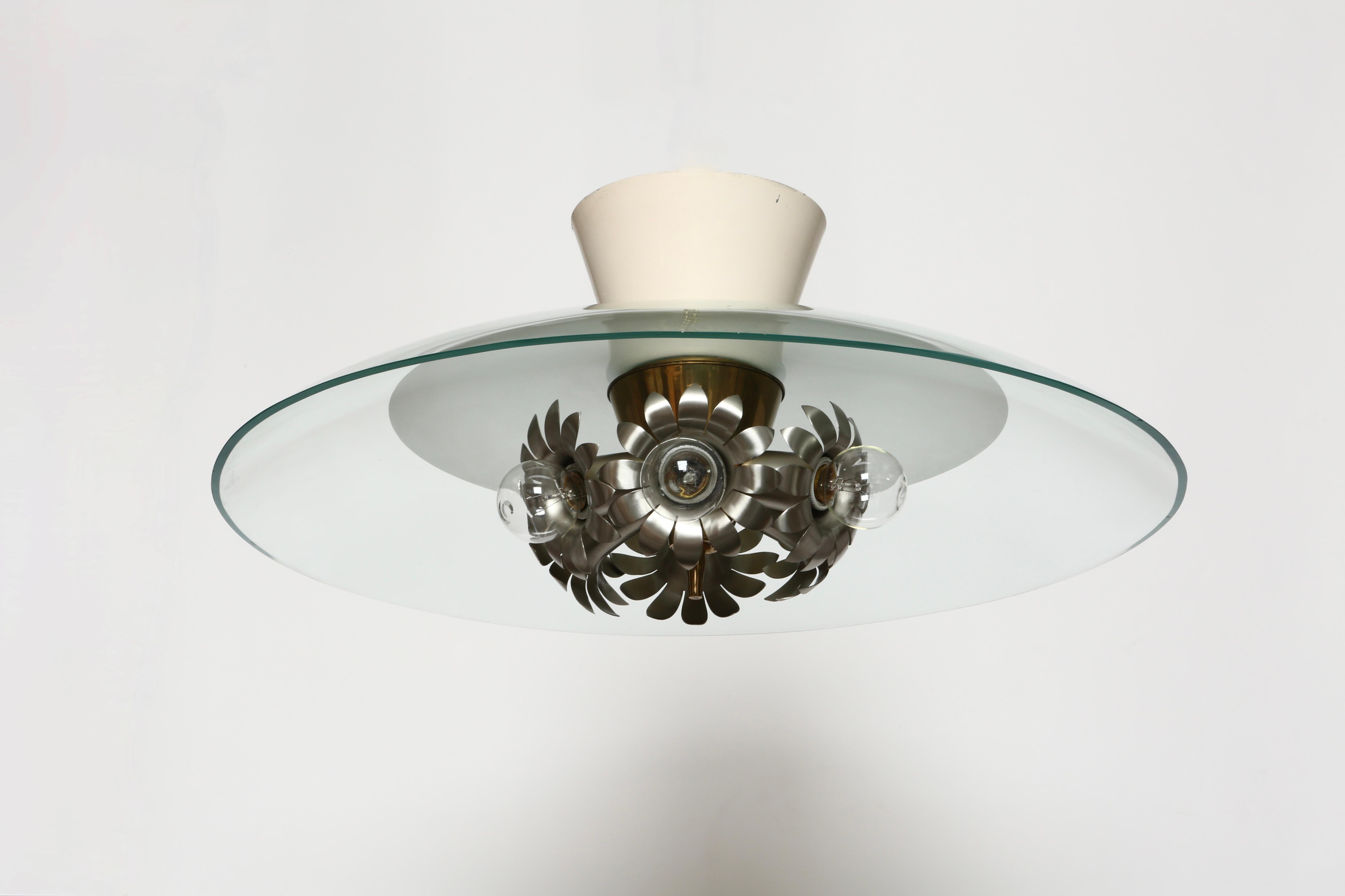 Pietro Chiesa for Fontana Arte ceiling light For Sale 3
