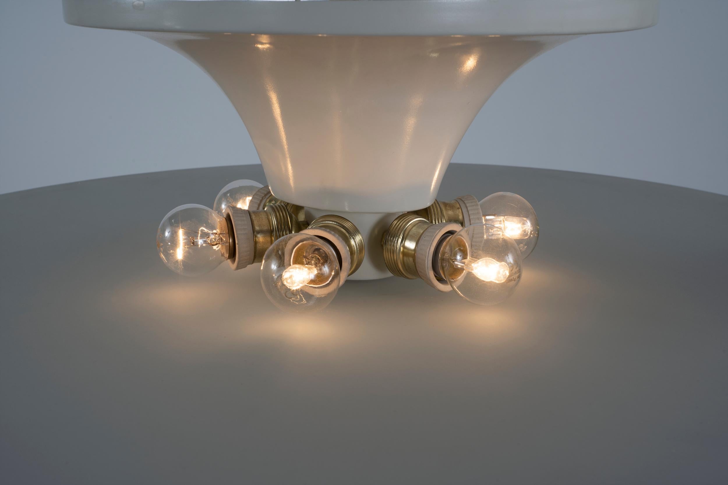 Frosted Pietro Chiesa for Fontana Arte Ceiling Light in Molted Curved Glass, circa 1930 