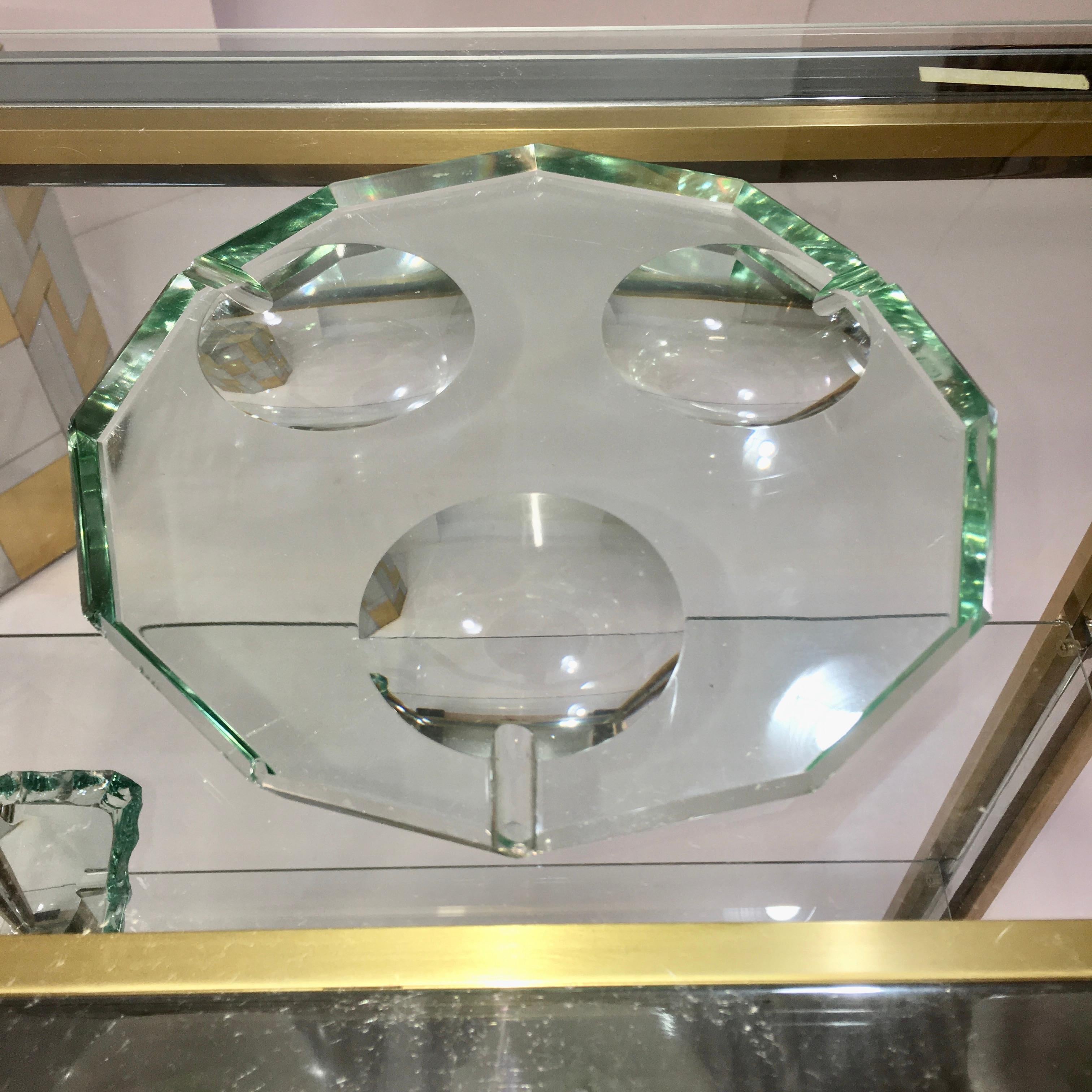 Aschenbecher aus Dodecagon-Kristall von Pietro Chiesa für Fontana Arte im Zustand „Gut“ im Angebot in Hanover, MA