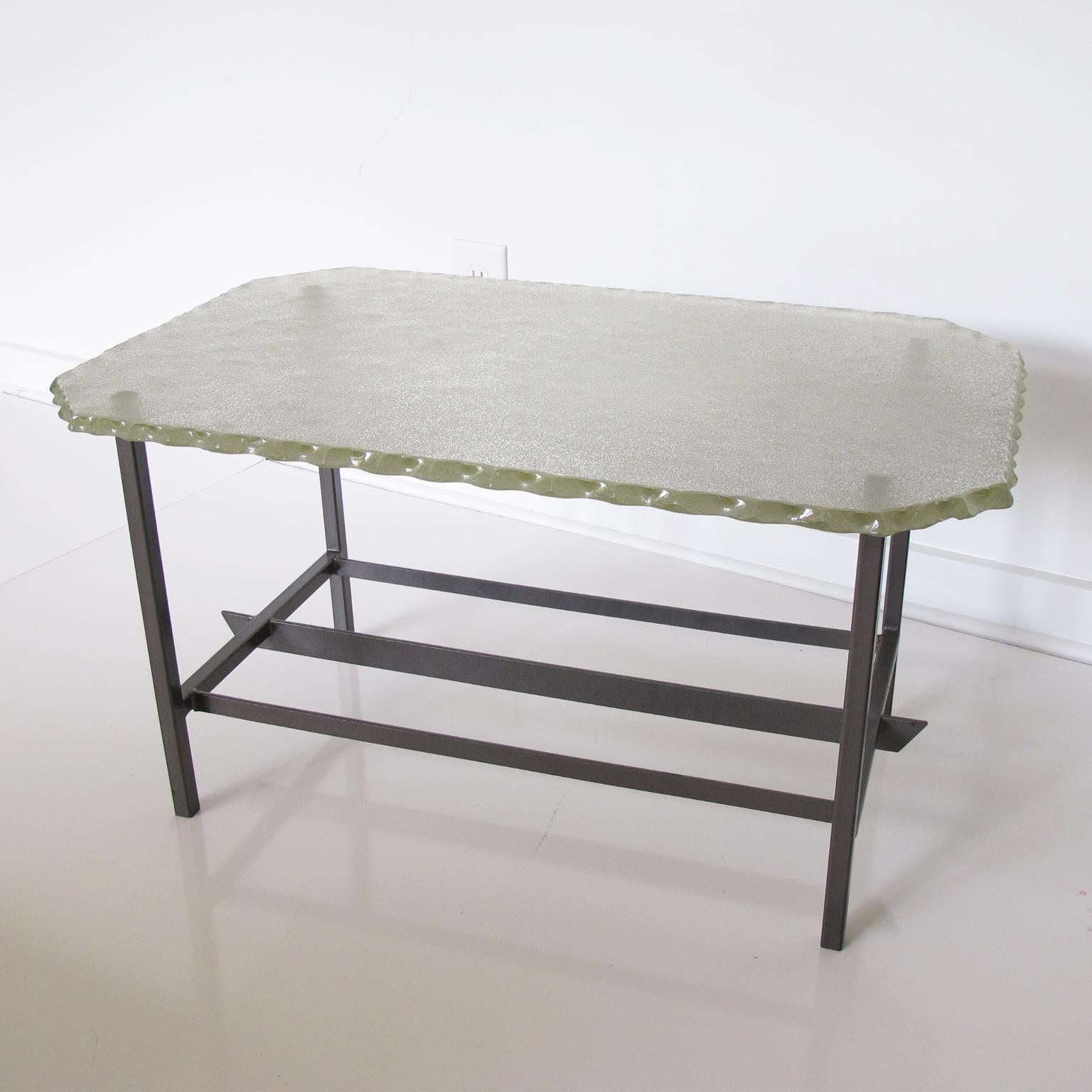 Pietro Chiesa for Fontana Arte Glass Slab and Metal Coffee Side Table For Sale 2