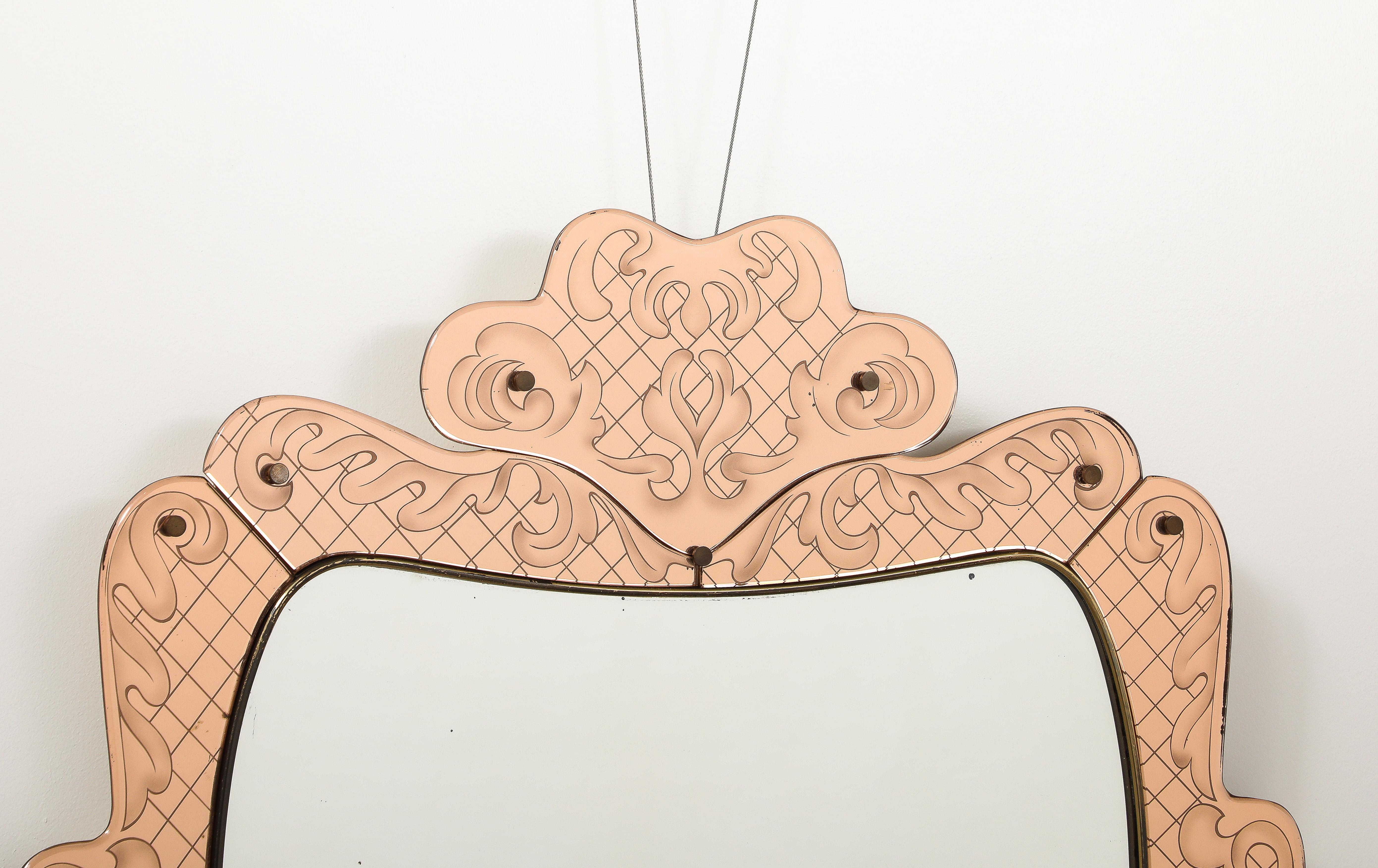 Art Deco Pietro Chiesa for Fontana Arte Pink Glass and Crystal Mirror, circa 1930 For Sale