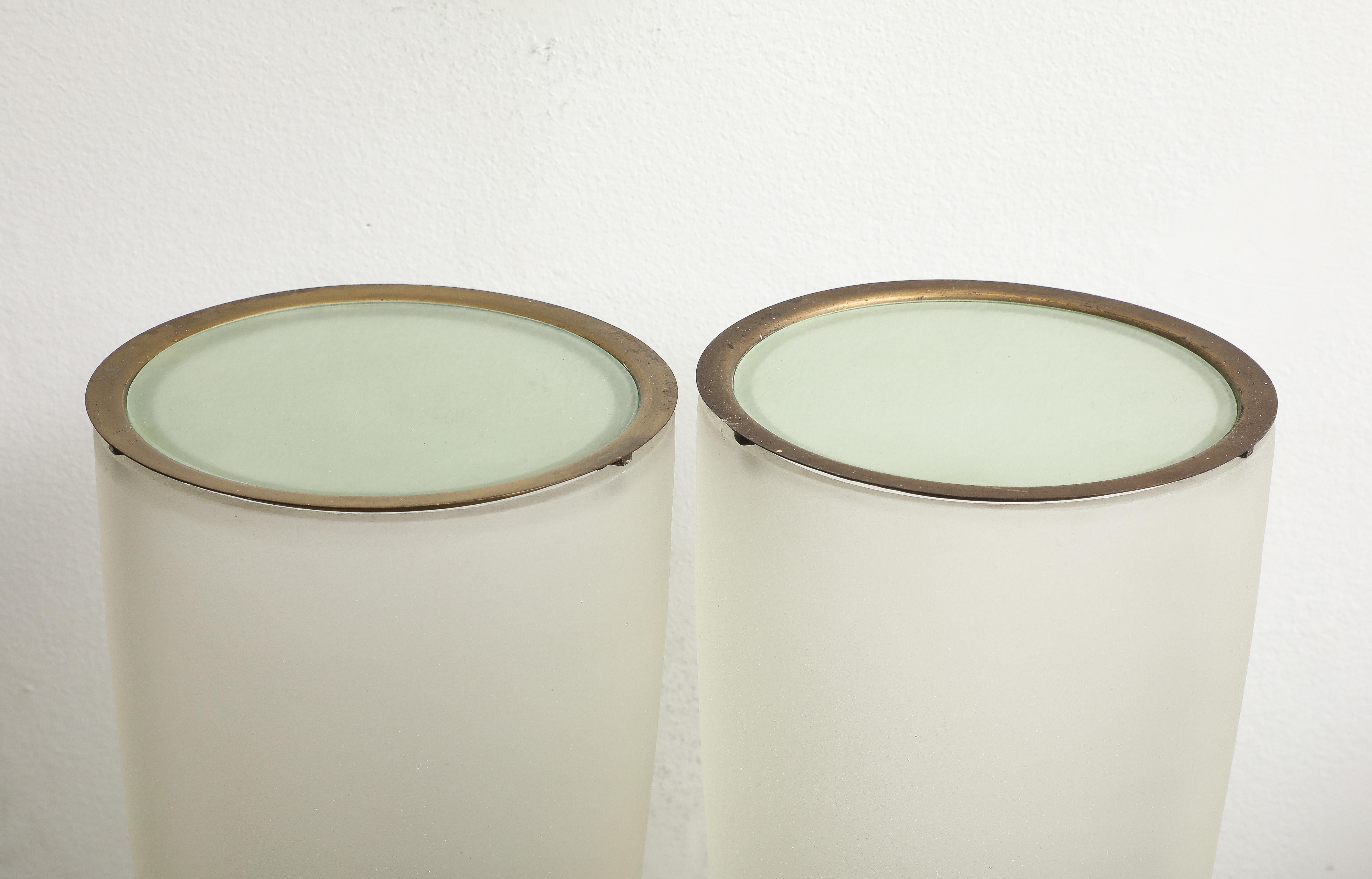 Pietro Chiesa for Fontana Arte Rare Pair of Large Sconces Model 1537, 1940s For Sale 6