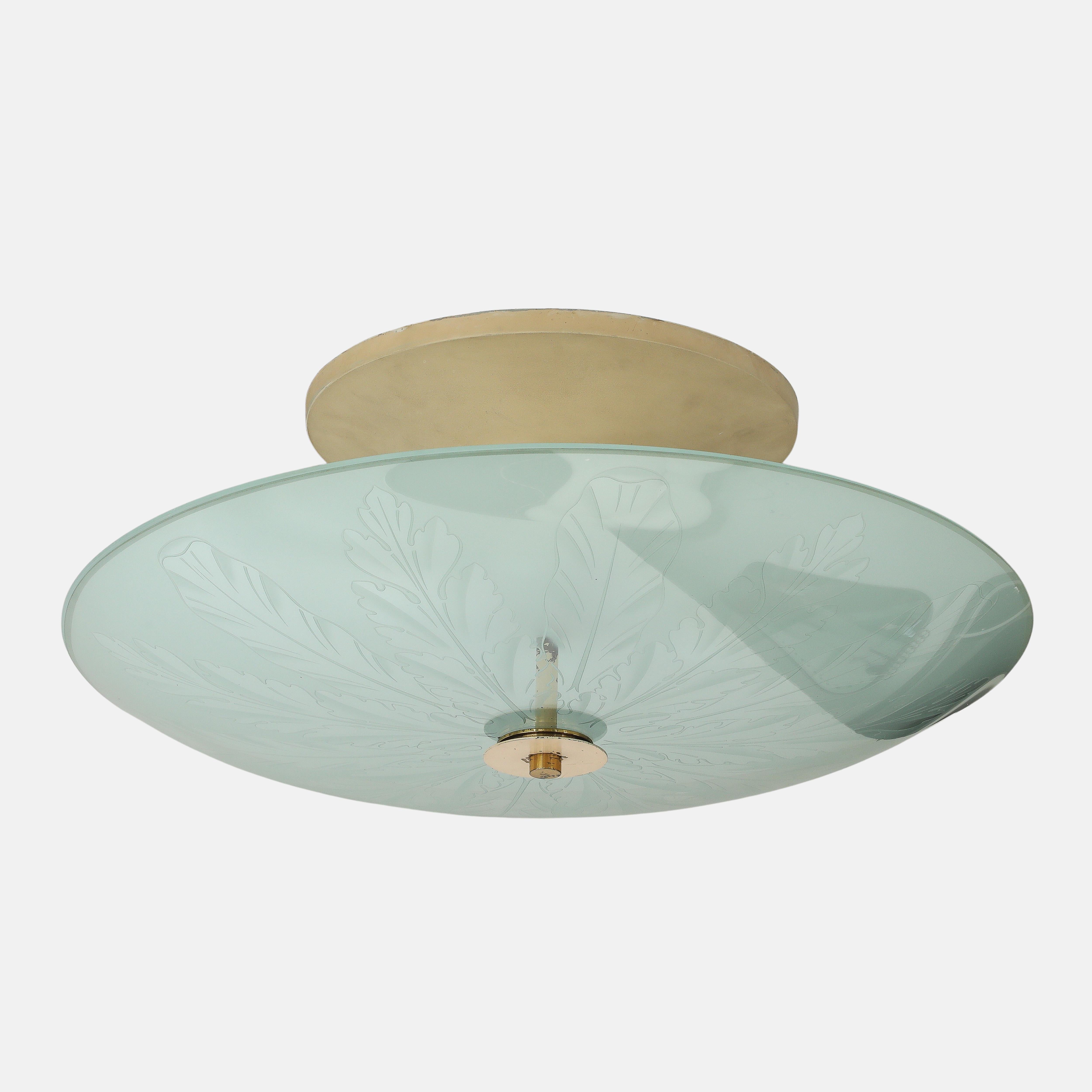 Milieu du XXe siècle Pietro Chiesa for Fontana Arte Semi-Flush Mount Etched Glass Ceiling Light 1930s en vente