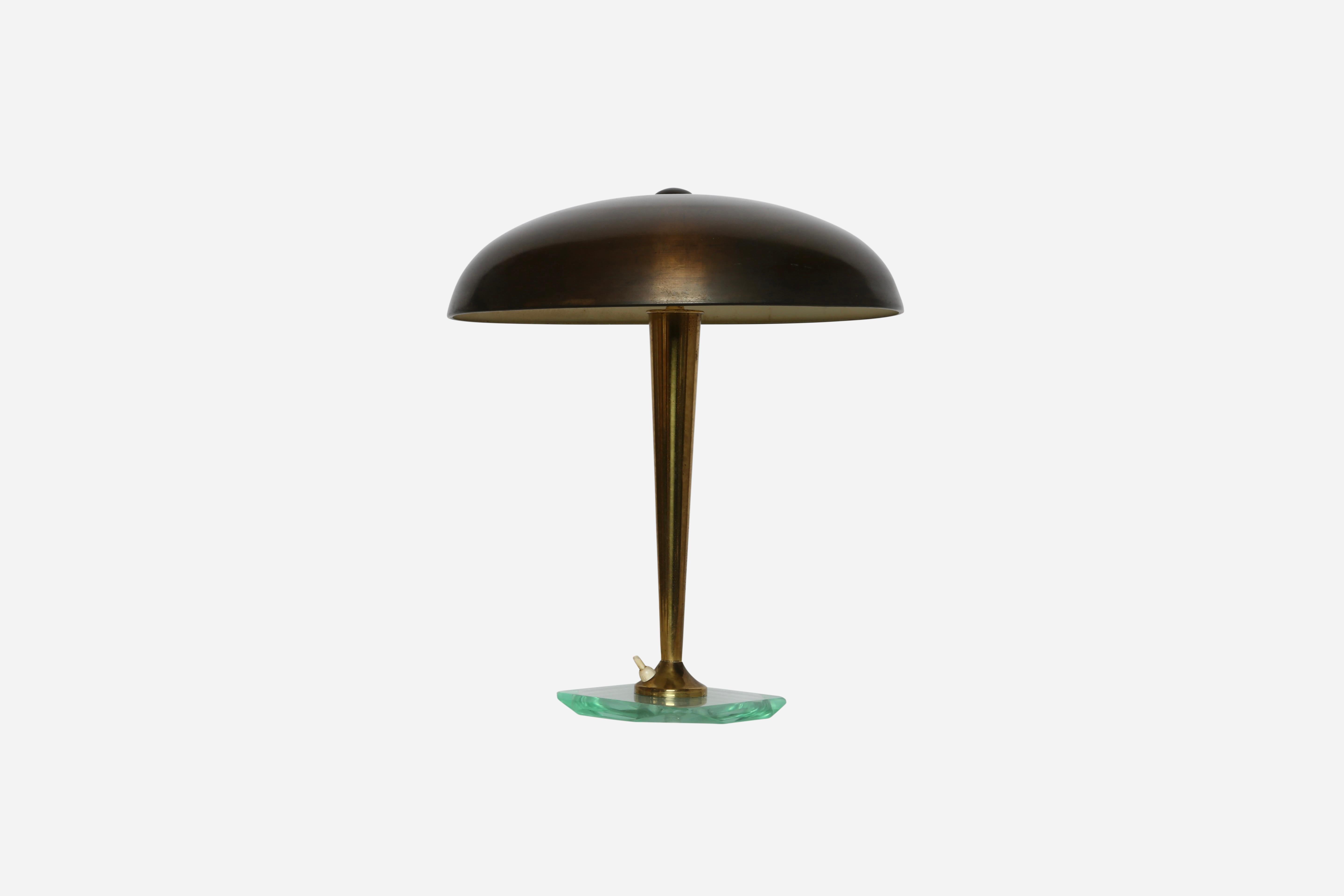 Lampe de table Pietro Chiesa pour Fontana Arte, Italie années 1960 Bon état - En vente à Brooklyn, NY
