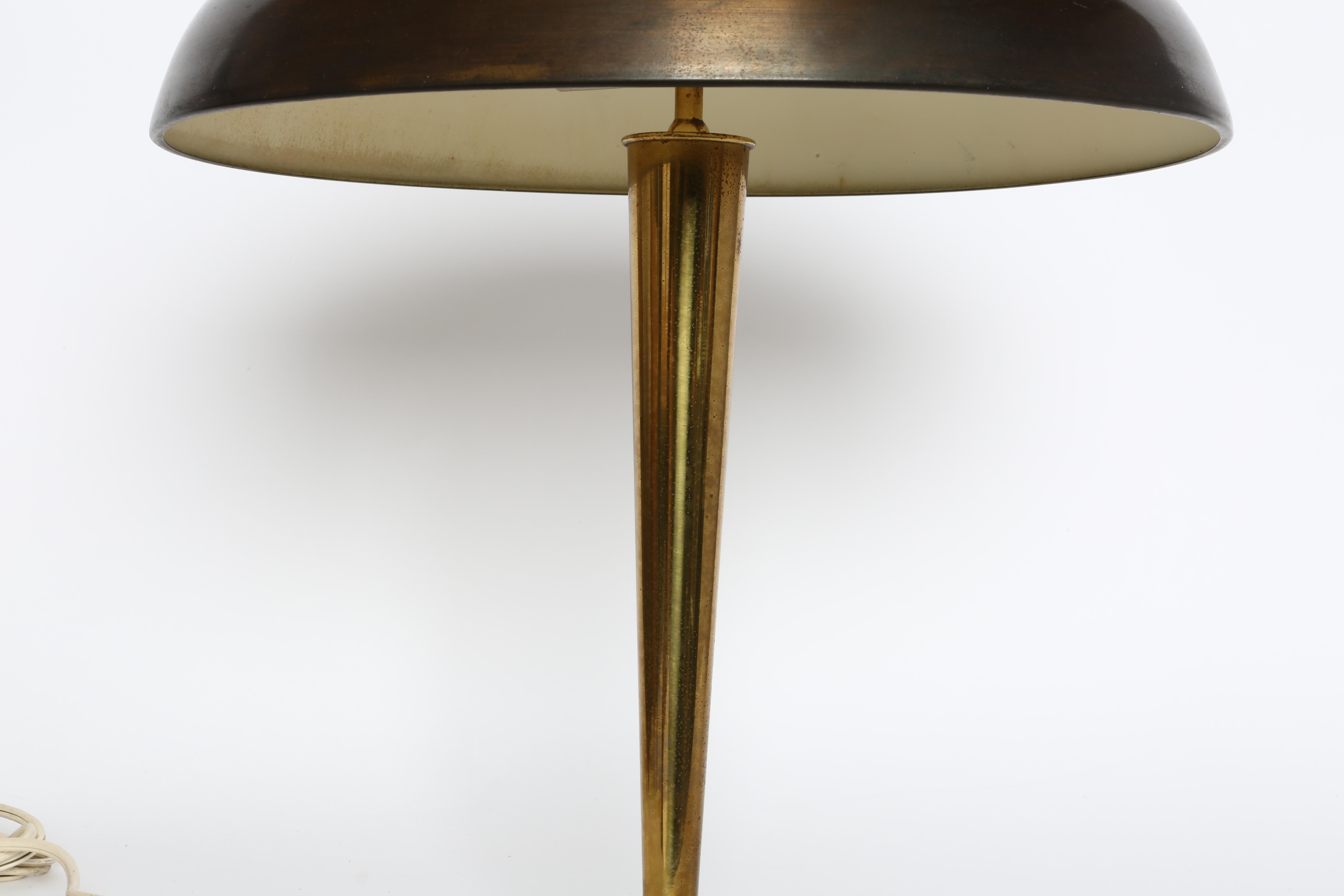 Pietro Chiesa for Fontana Arte Table Lamp, Italy 1960s For Sale 2