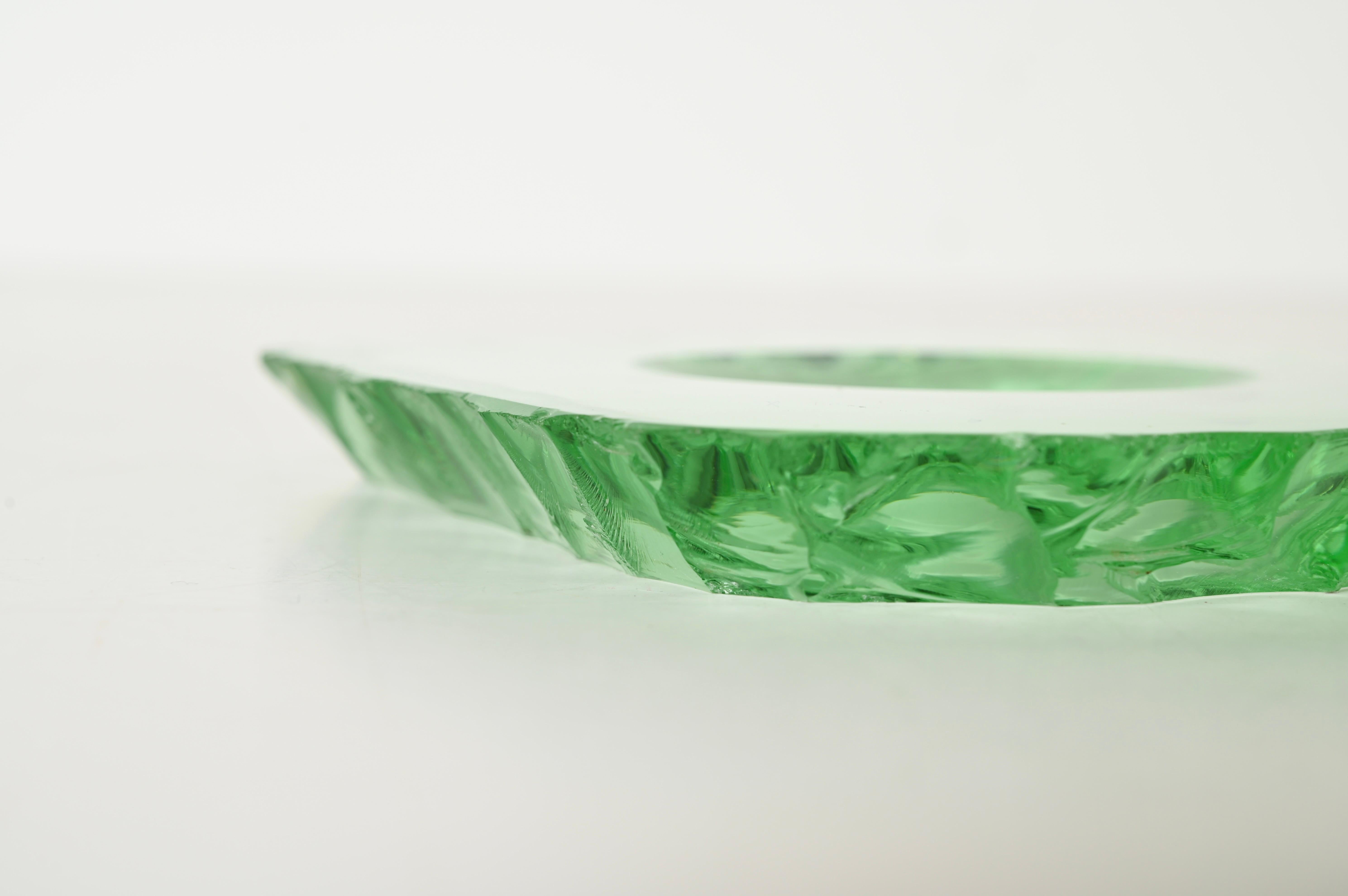 Mid-Century Modern Pietro Chiesa Hammered Nile Green Crystal Ashtray or Catchall, Italy 1950s For Sale