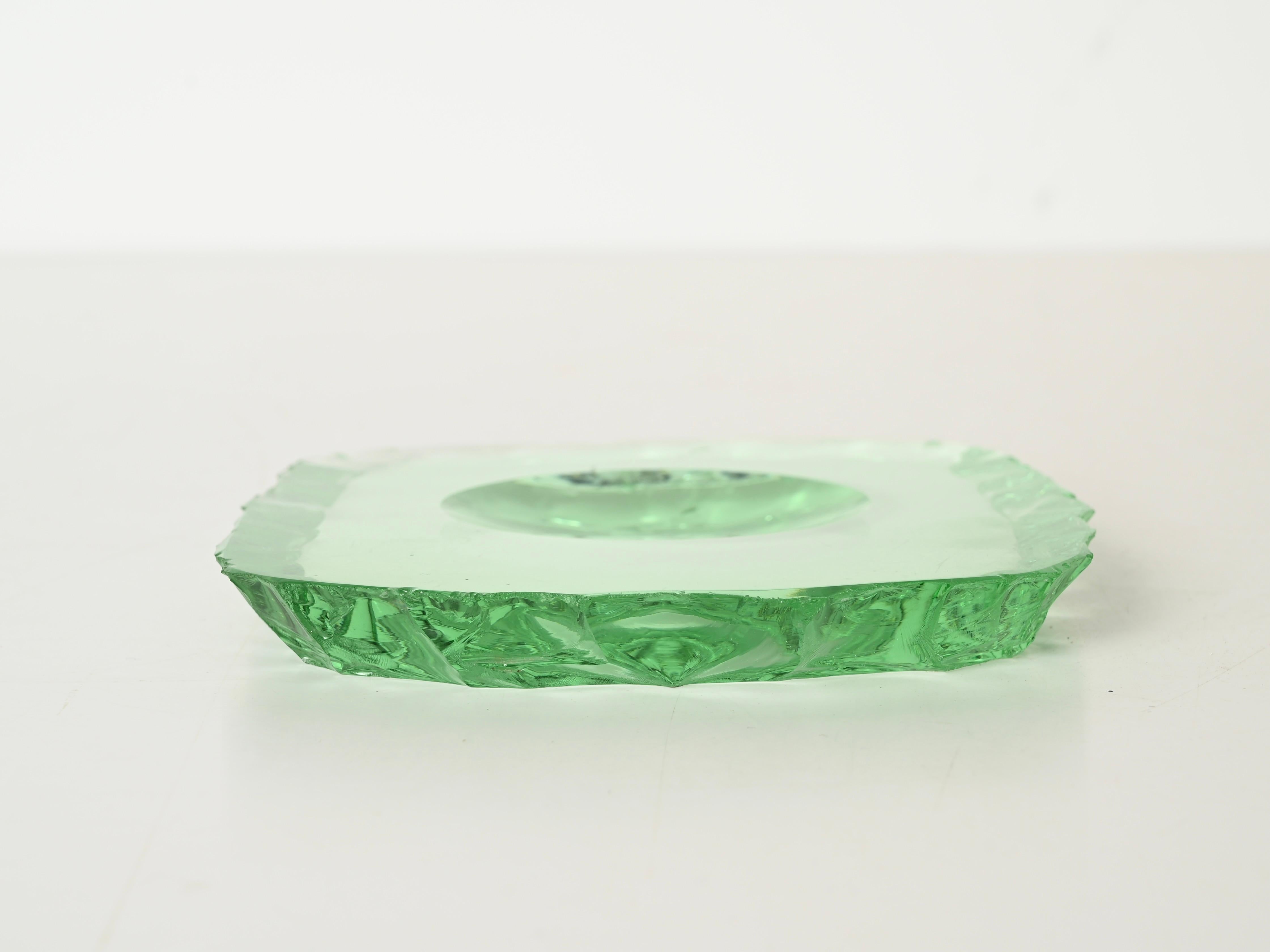 Pietro Chiesa Hammered Nile Green Crystal Ashtray or Catchall, Italy 1950s For Sale 2