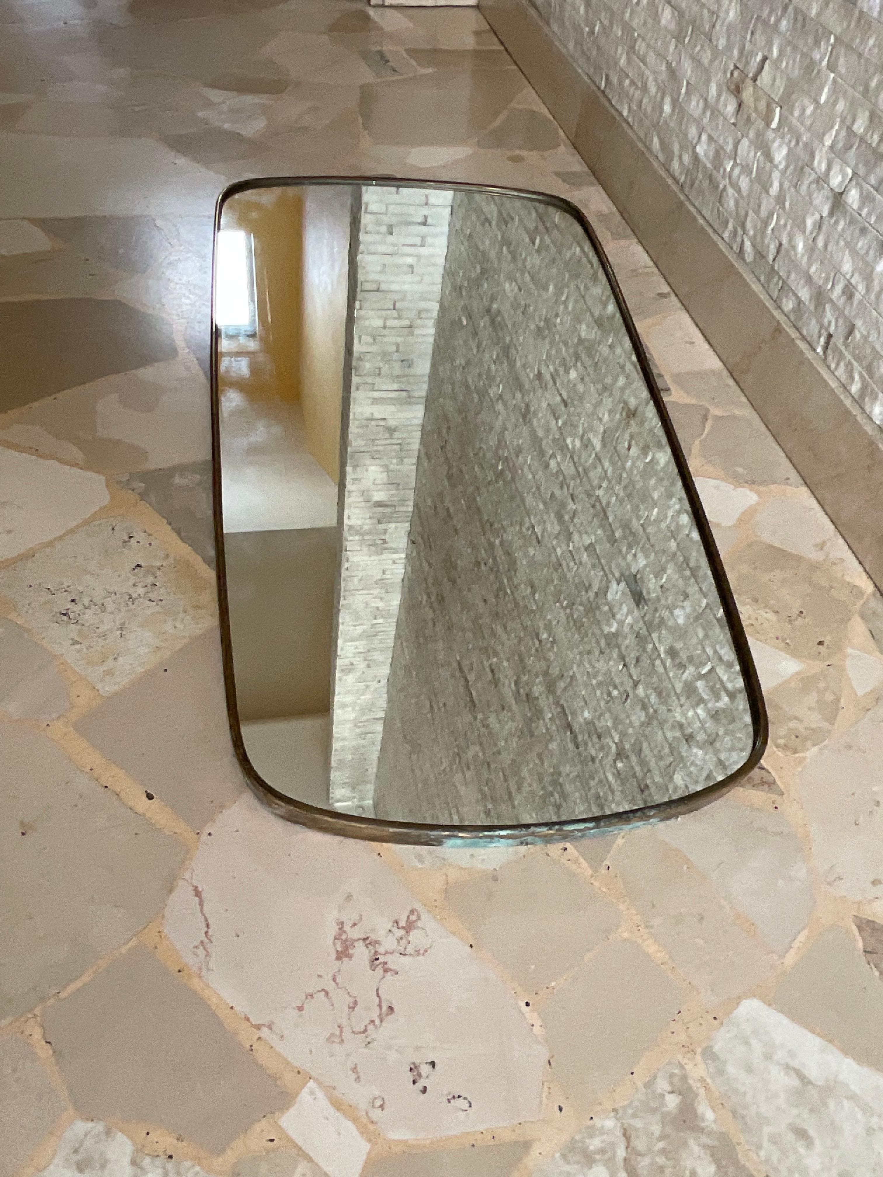 Pietro CHIESA - Mirror with brass frame - FONTANARTE-Made in ITALY 1950s For Sale 2