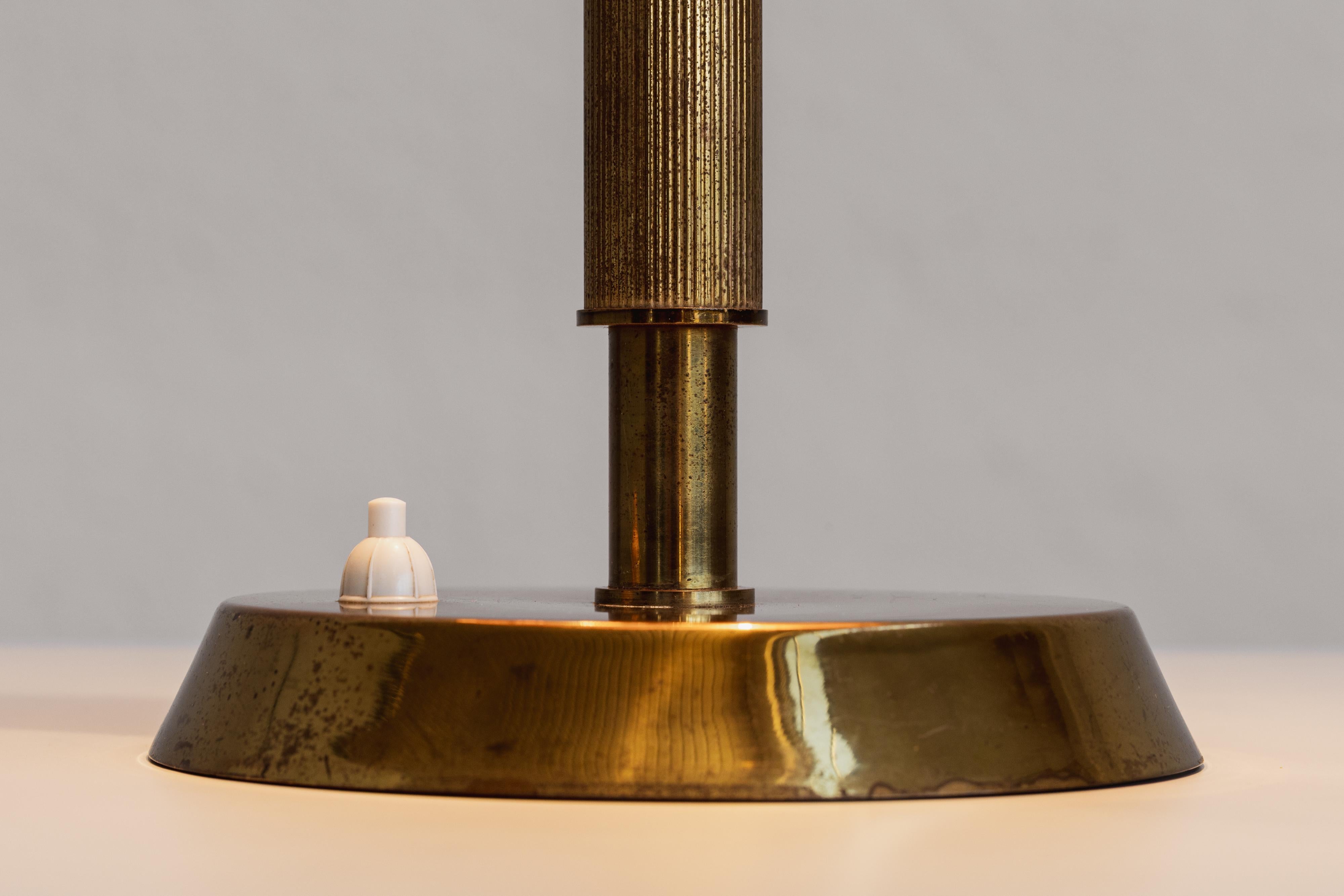 Pietro Chiesa Table Lamp for Fontana Arte, 1956 For Sale 3